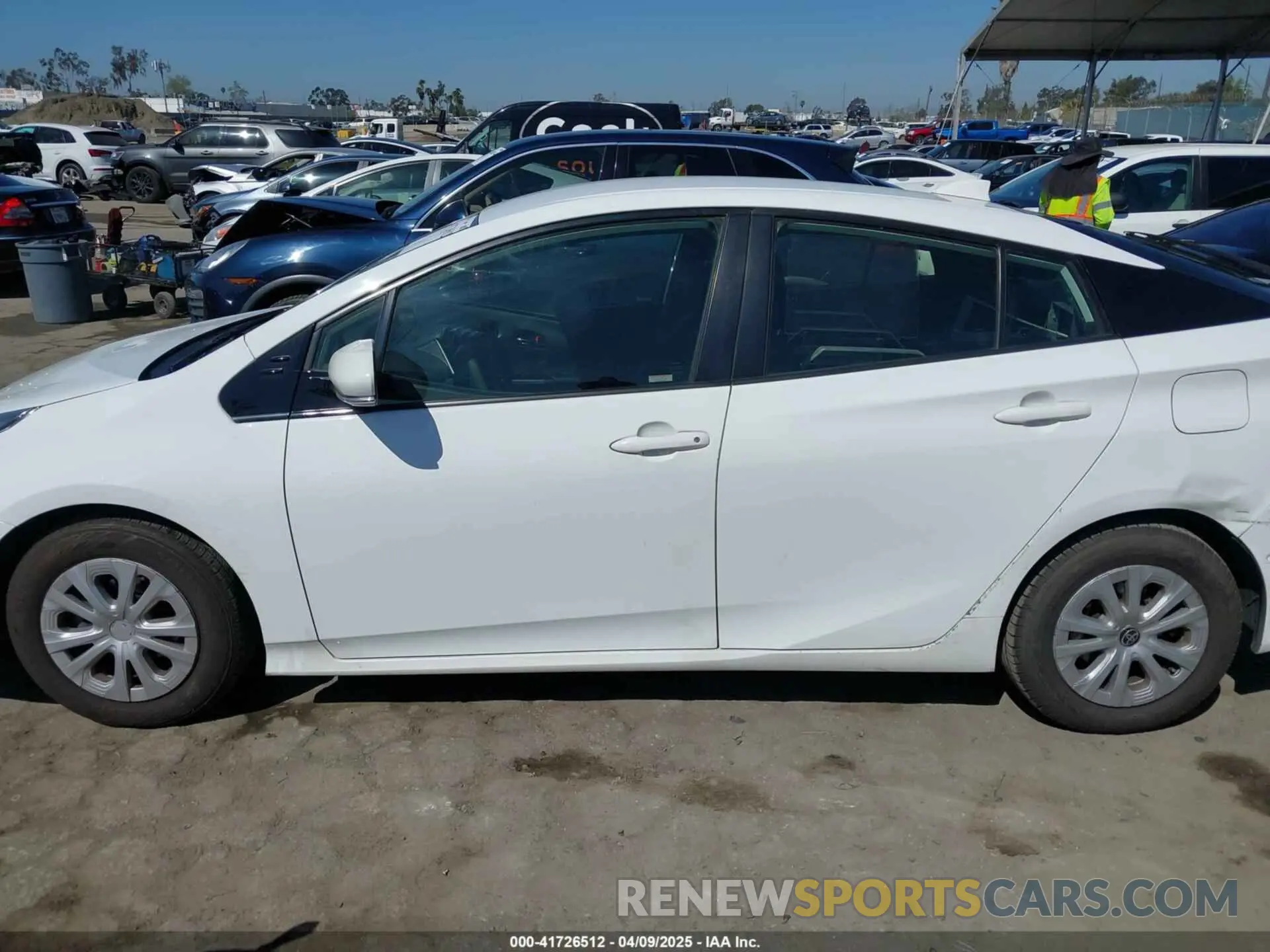 15 Photograph of a damaged car JTDKARFU3L3124142 TOYOTA PRIUS 2020