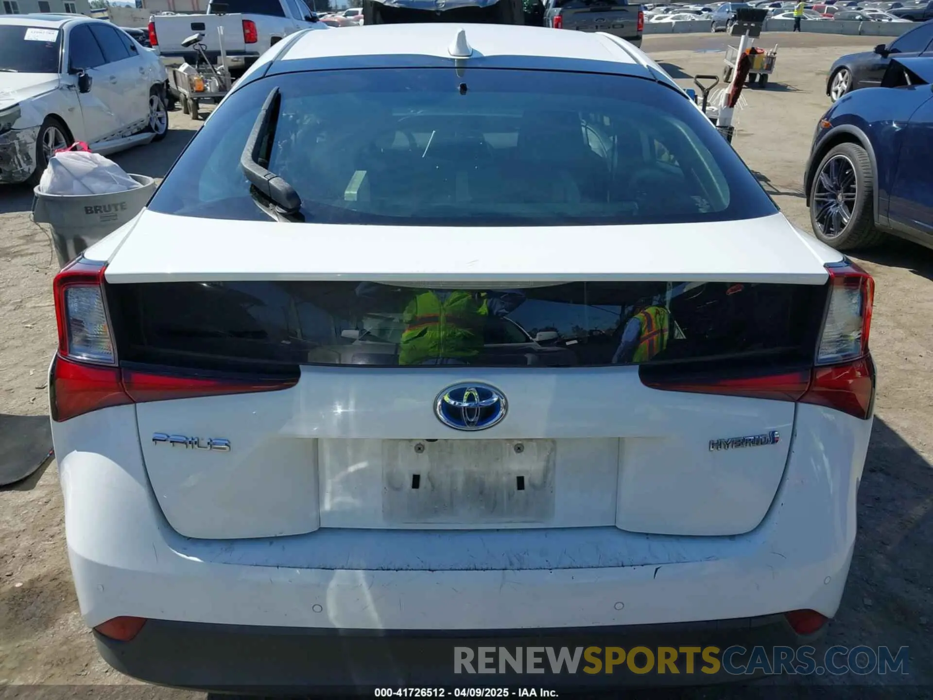 17 Photograph of a damaged car JTDKARFU3L3124142 TOYOTA PRIUS 2020