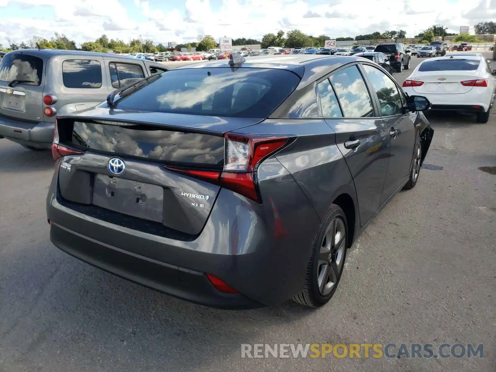 4 Photograph of a damaged car JTDKARFU4L3107964 TOYOTA PRIUS 2020