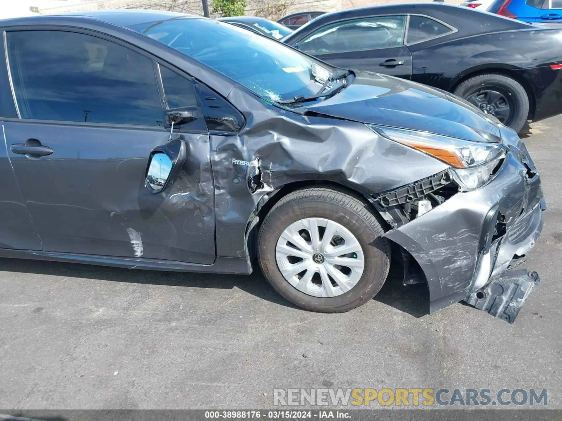 6 Photograph of a damaged car JTDKARFU4L3111805 TOYOTA PRIUS 2020