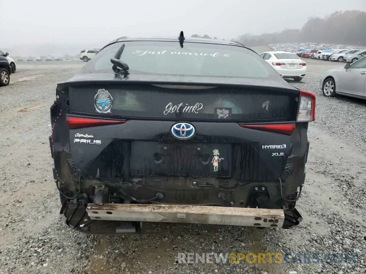 6 Photograph of a damaged car JTDKARFU4L3115000 TOYOTA PRIUS 2020
