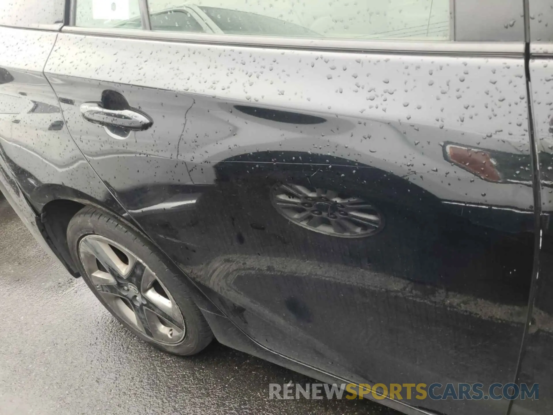 1 Photograph of a damaged car JTDKARFU4L3115093 TOYOTA PRIUS 2020