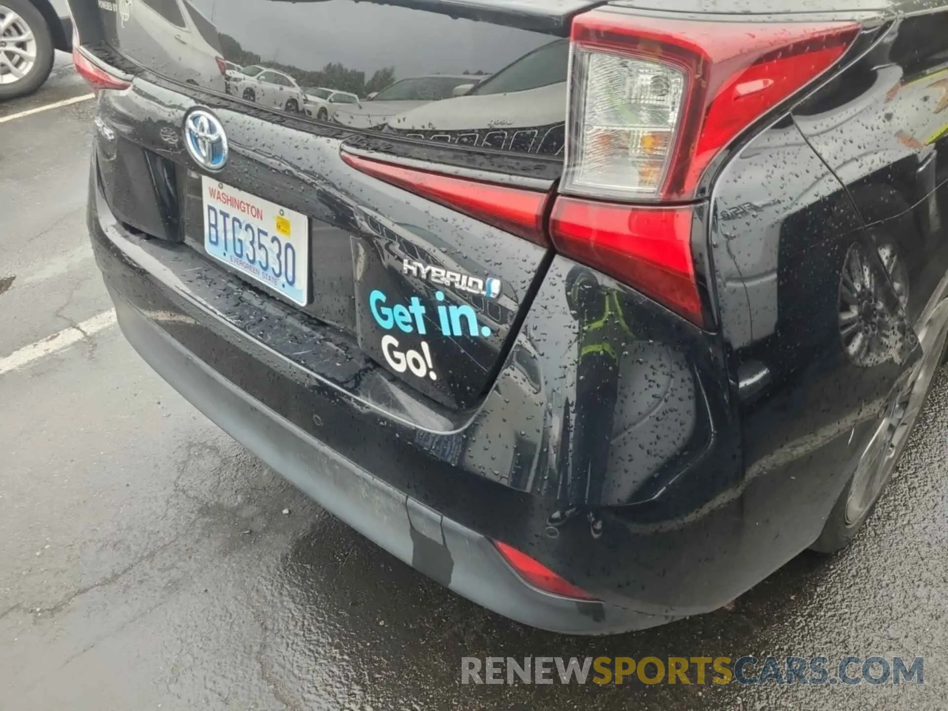 10 Photograph of a damaged car JTDKARFU4L3115093 TOYOTA PRIUS 2020