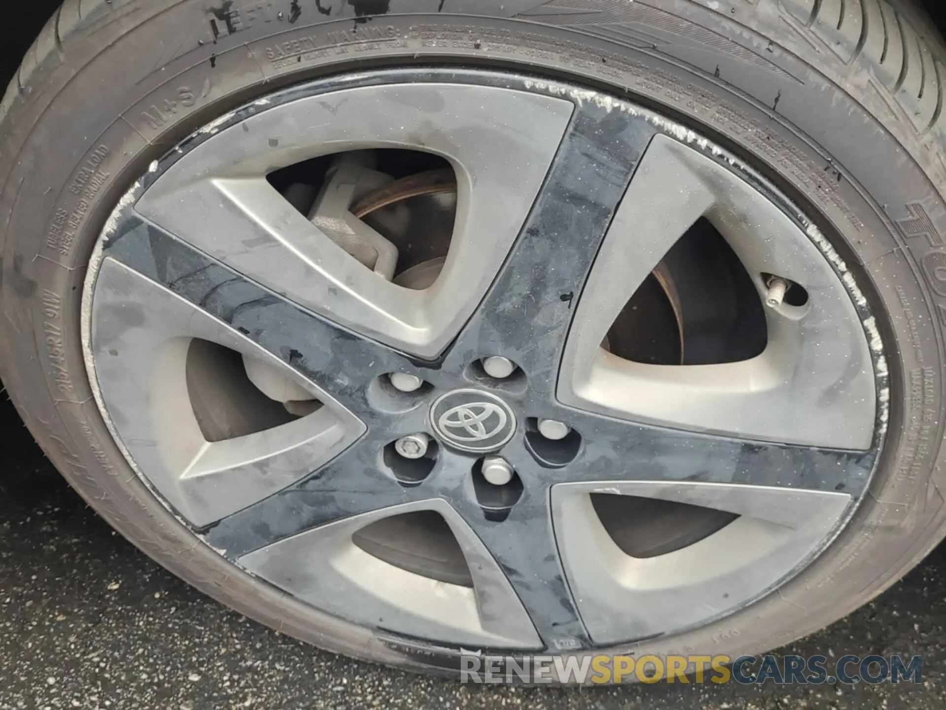 11 Photograph of a damaged car JTDKARFU4L3115093 TOYOTA PRIUS 2020