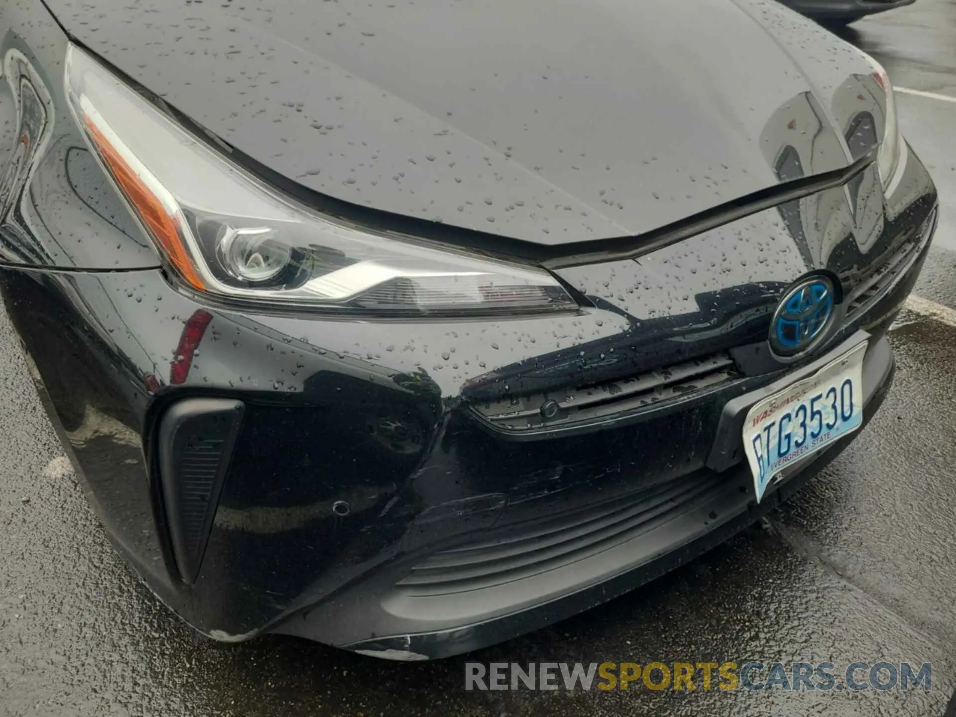 2 Photograph of a damaged car JTDKARFU4L3115093 TOYOTA PRIUS 2020