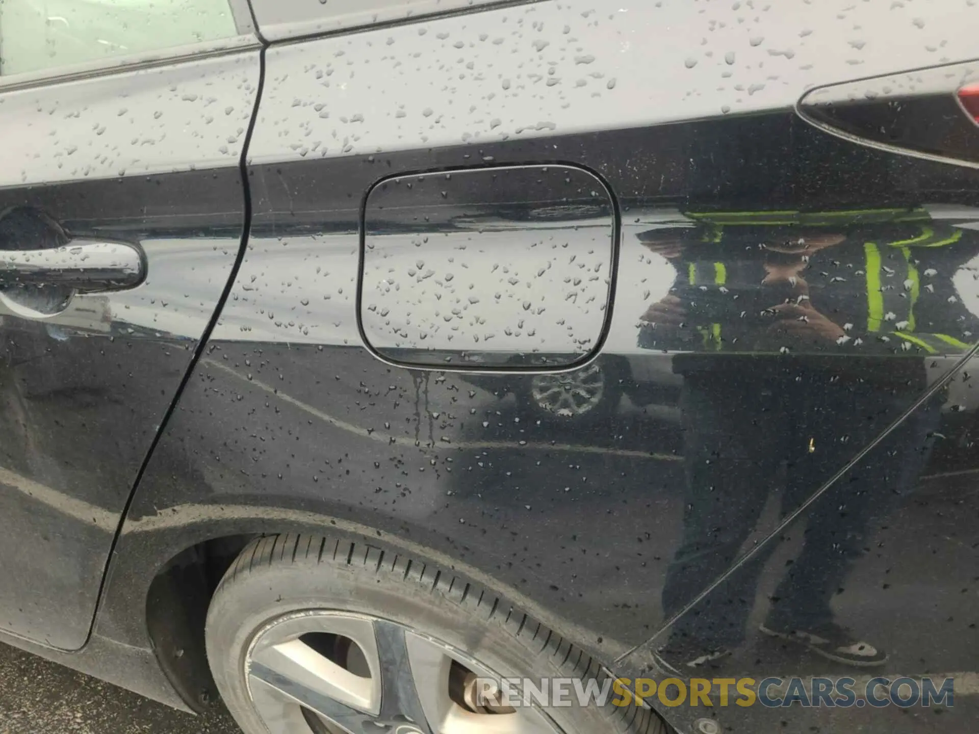 21 Photograph of a damaged car JTDKARFU4L3115093 TOYOTA PRIUS 2020