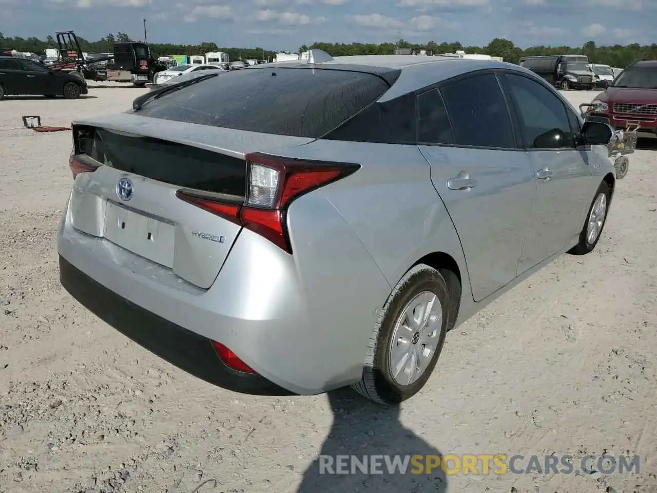 4 Photograph of a damaged car JTDKARFU4L3115238 TOYOTA PRIUS 2020