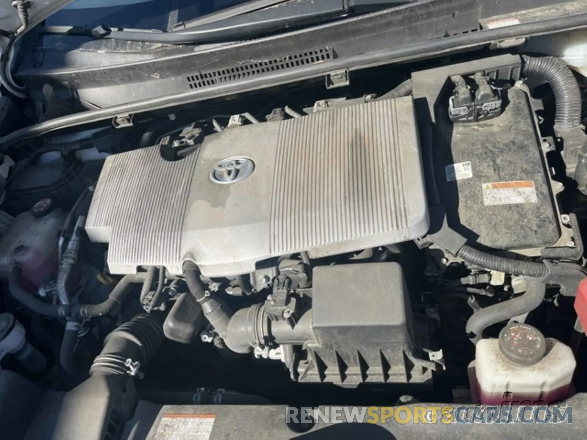 4 Photograph of a damaged car JTDKARFU4L3119810 TOYOTA PRIUS 2020