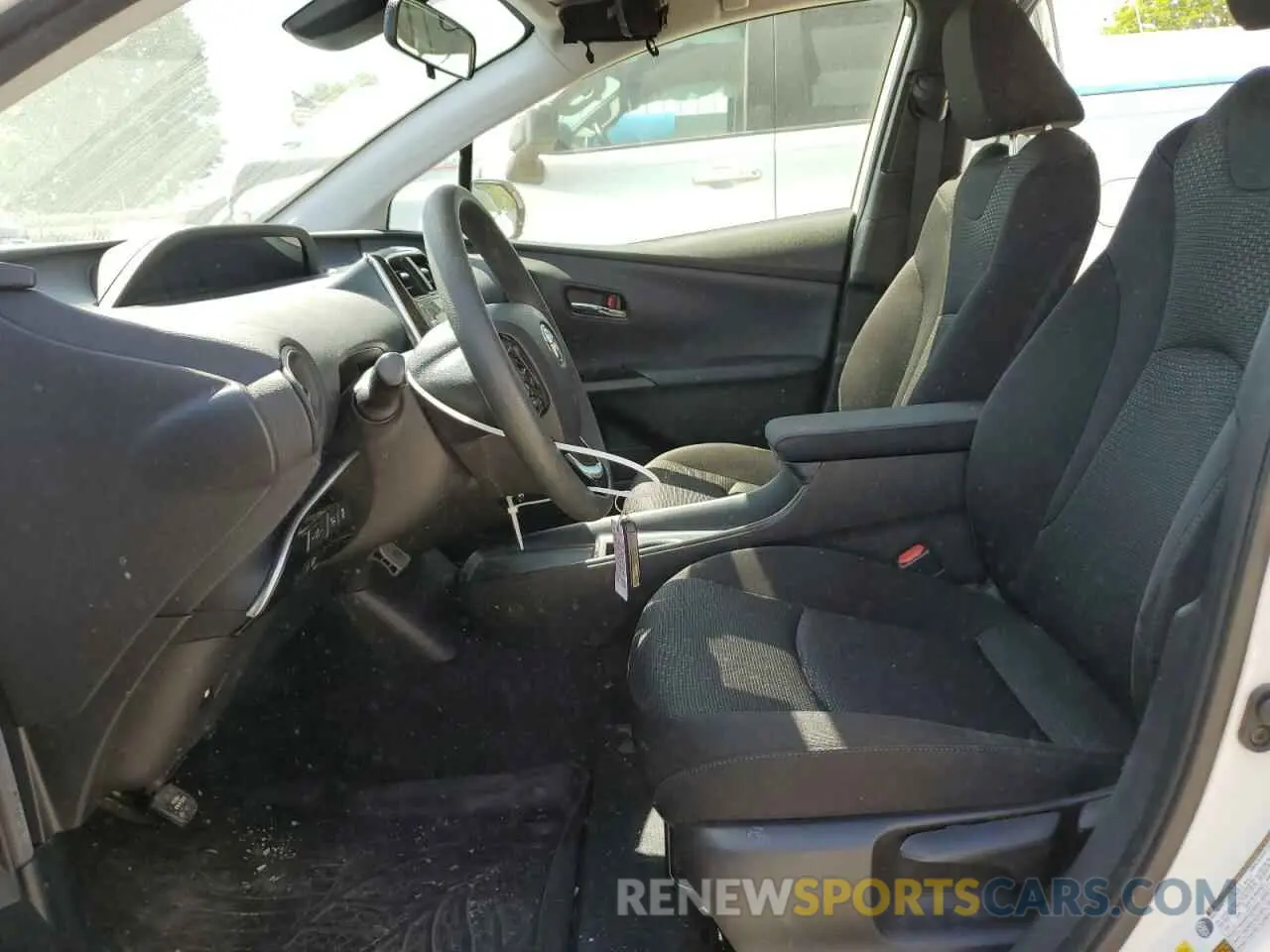 7 Photograph of a damaged car JTDKARFU4L3124022 TOYOTA PRIUS 2020