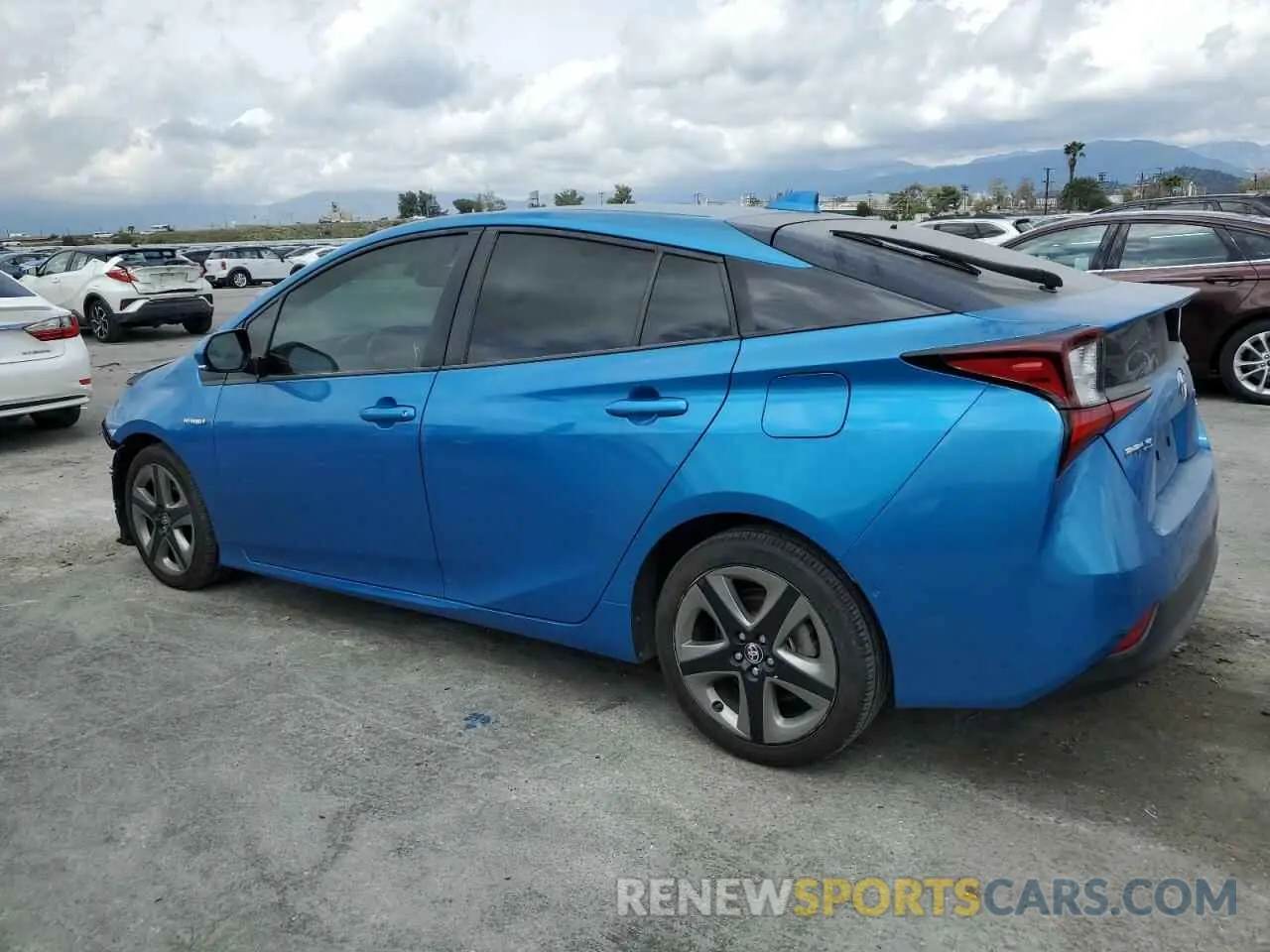 2 Photograph of a damaged car JTDKARFU5L3104913 TOYOTA PRIUS 2020