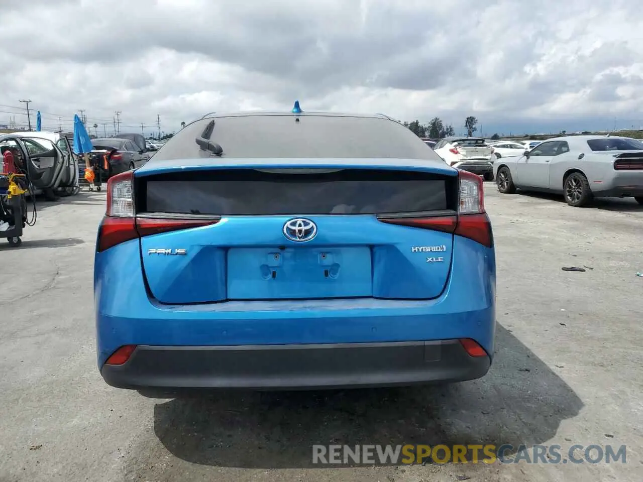 6 Photograph of a damaged car JTDKARFU5L3104913 TOYOTA PRIUS 2020
