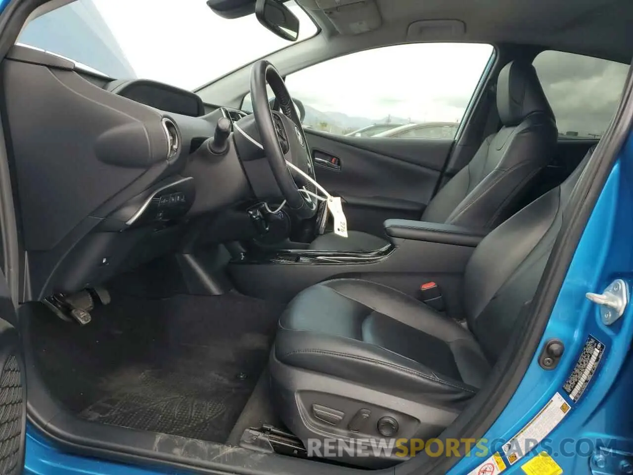 7 Photograph of a damaged car JTDKARFU5L3104913 TOYOTA PRIUS 2020