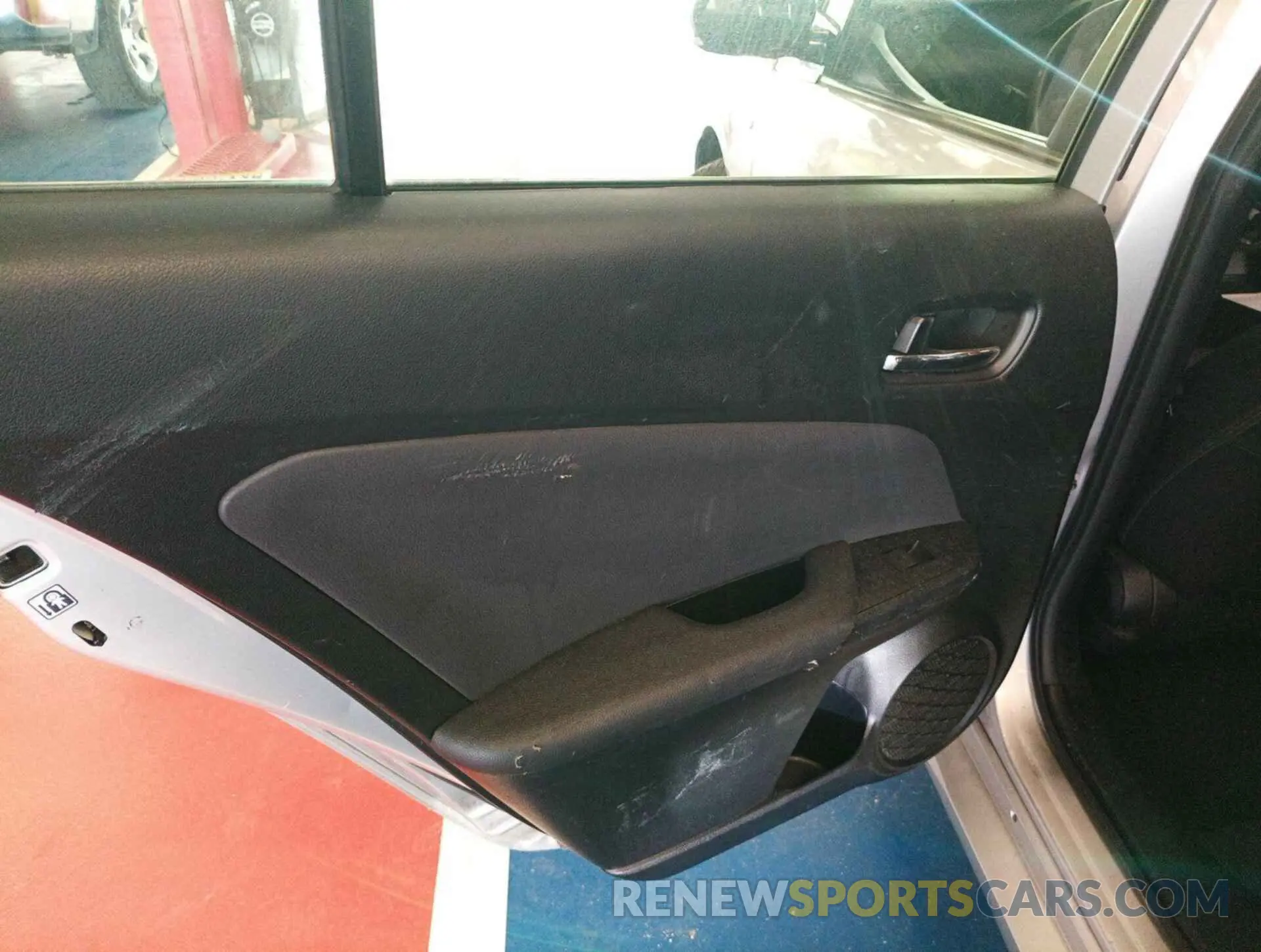 40 Photograph of a damaged car JTDKARFU5L3108086 TOYOTA PRIUS 2020