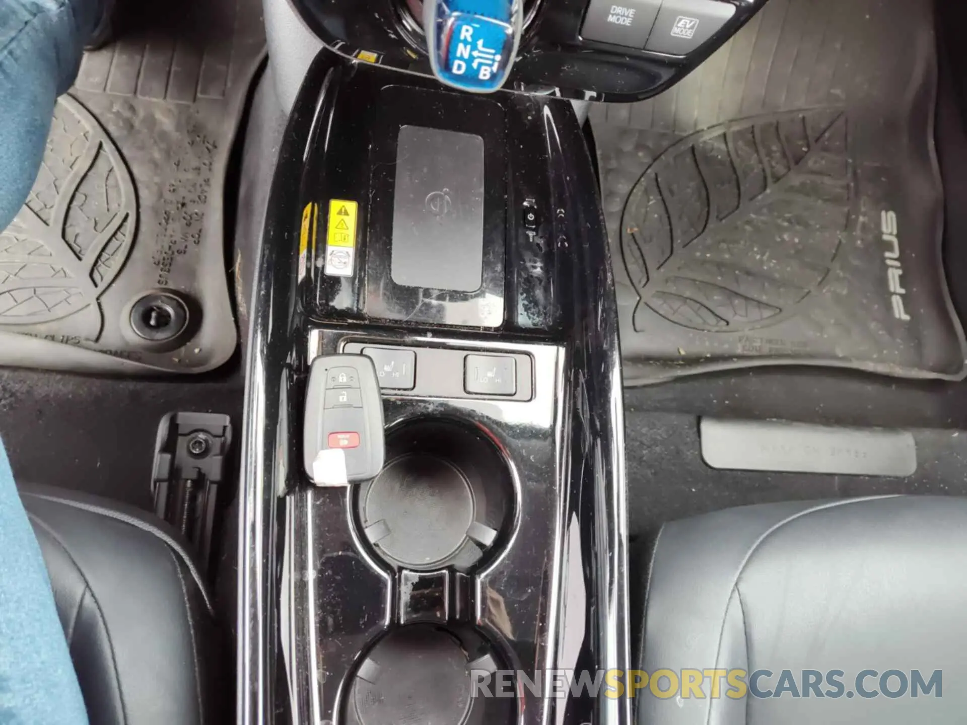 45 Photograph of a damaged car JTDKARFU5L3115040 TOYOTA PRIUS 2020