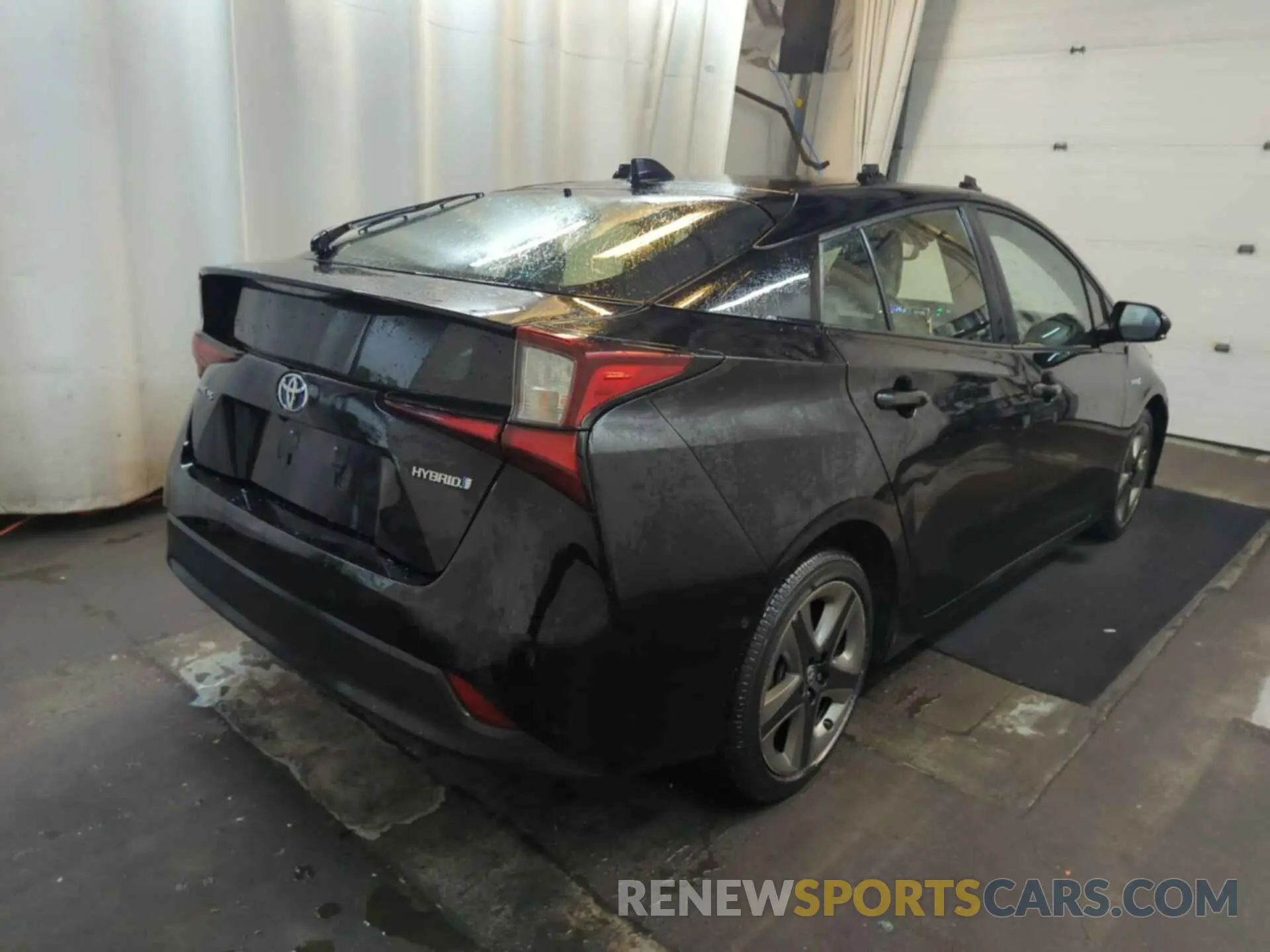 8 Photograph of a damaged car JTDKARFU5L3115040 TOYOTA PRIUS 2020