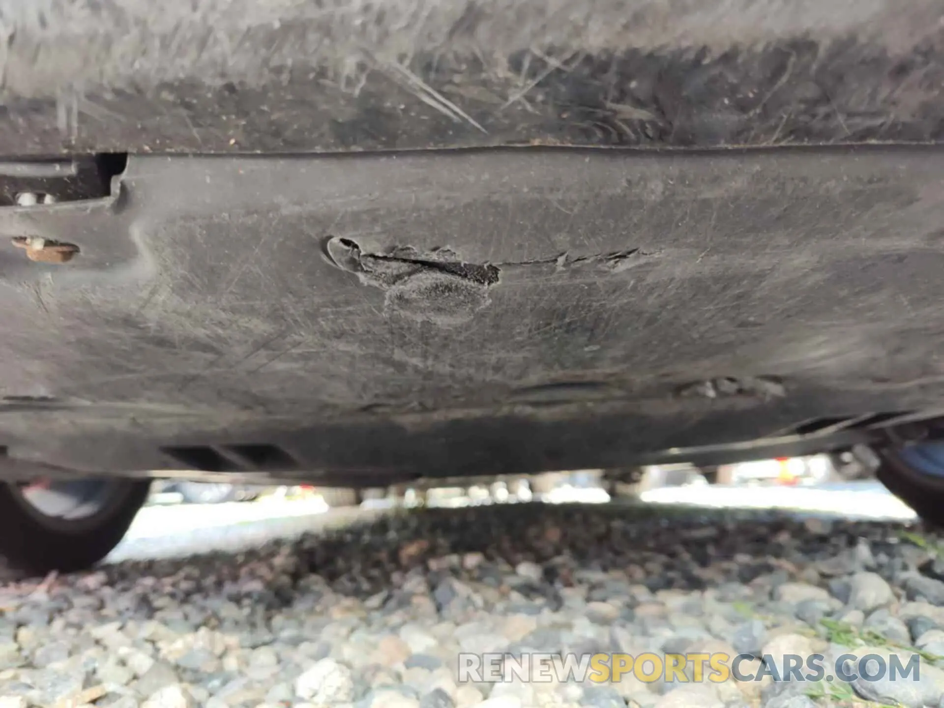 33 Photograph of a damaged car JTDKARFU5L3116043 TOYOTA PRIUS 2020