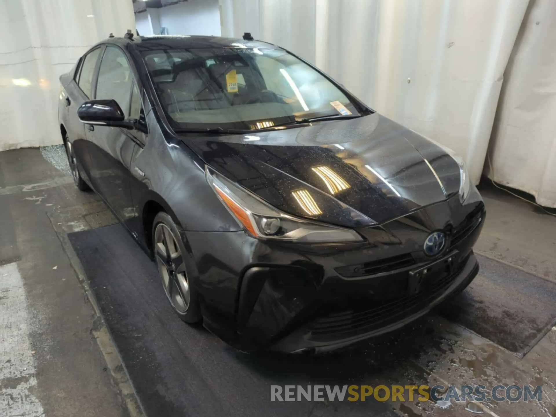 34 Photograph of a damaged car JTDKARFU5L3116141 TOYOTA PRIUS 2020