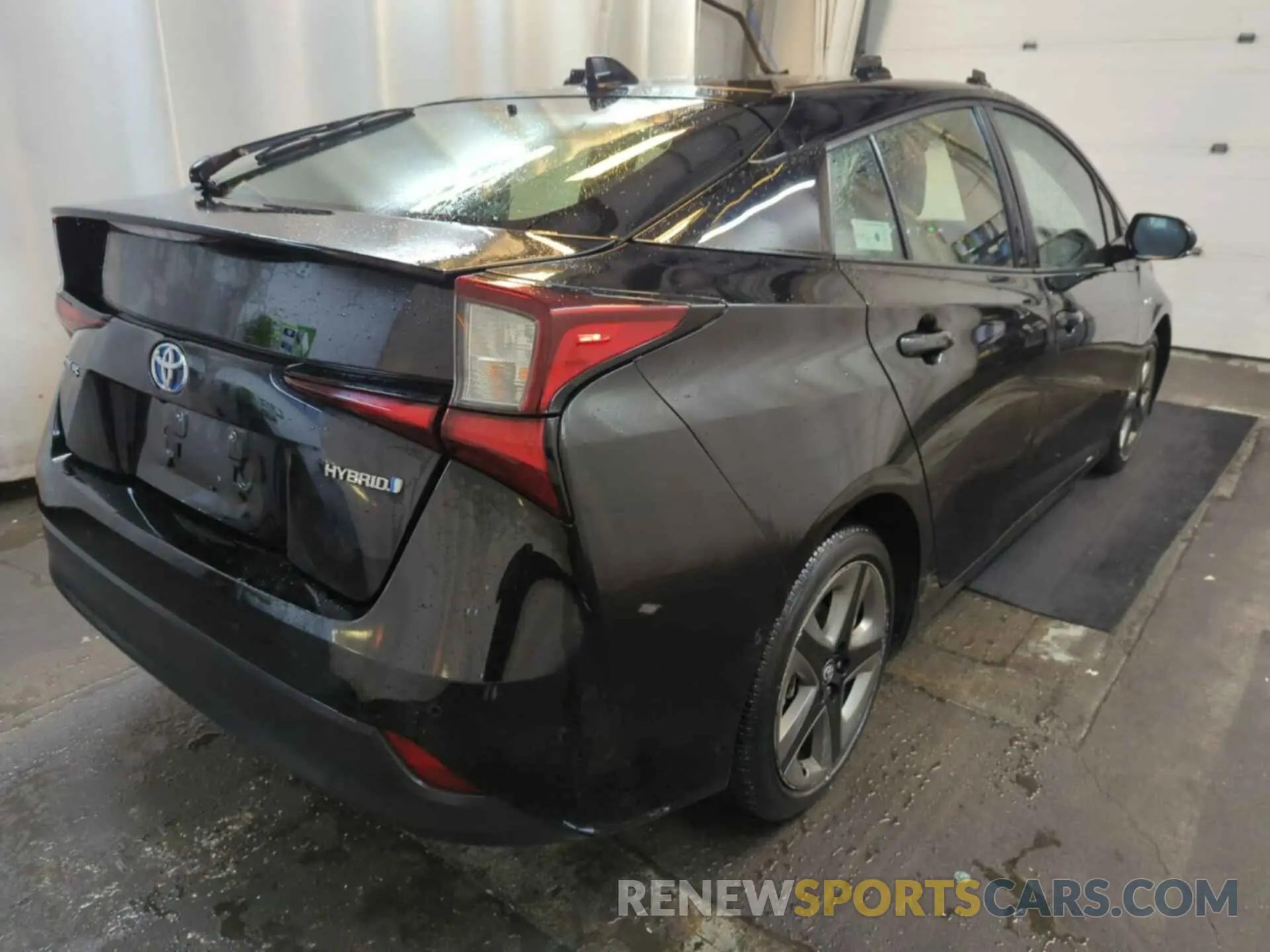 37 Photograph of a damaged car JTDKARFU5L3116141 TOYOTA PRIUS 2020