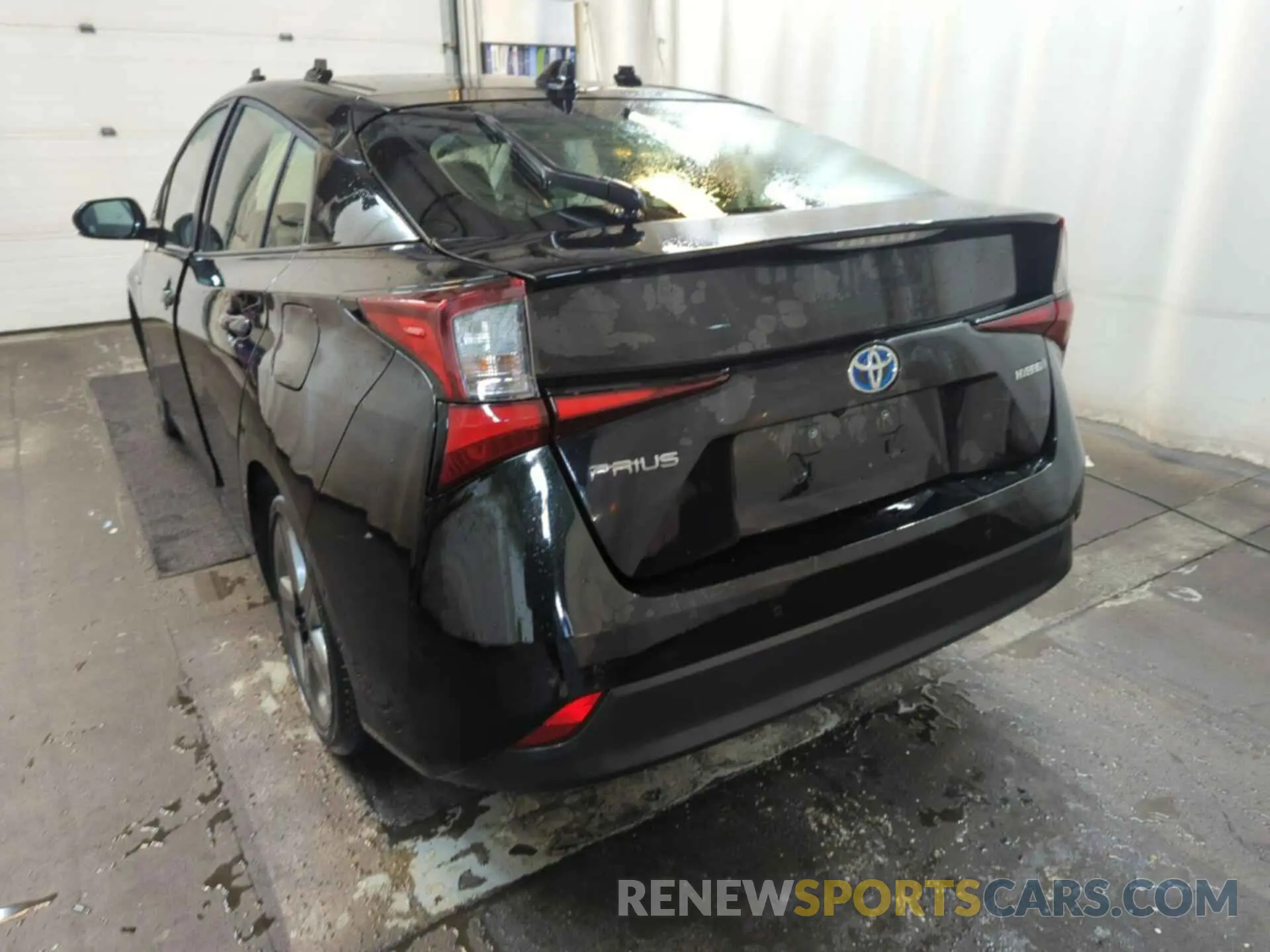7 Photograph of a damaged car JTDKARFU5L3116141 TOYOTA PRIUS 2020