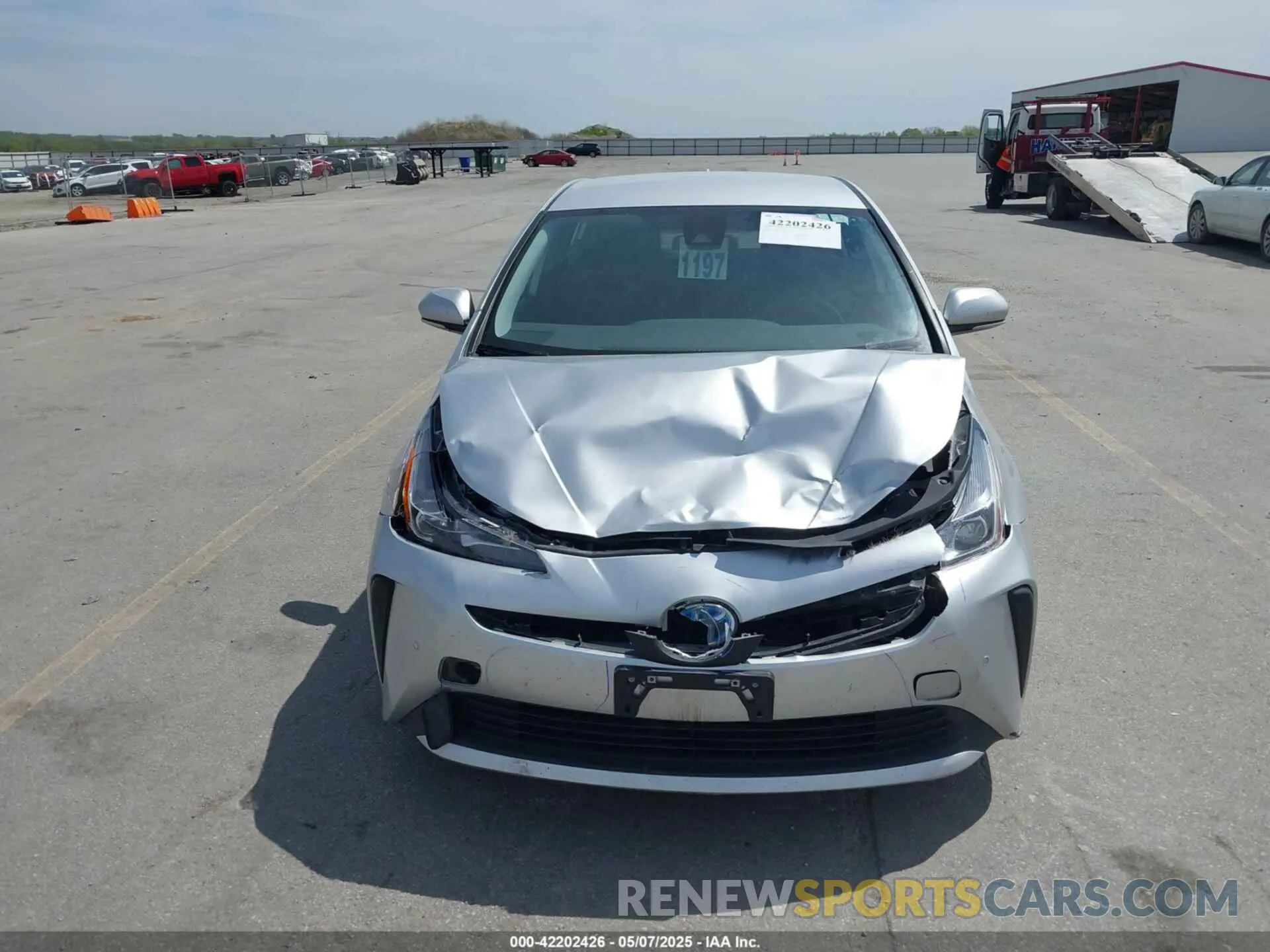 12 Photograph of a damaged car JTDKARFU5L3117287 TOYOTA PRIUS 2020