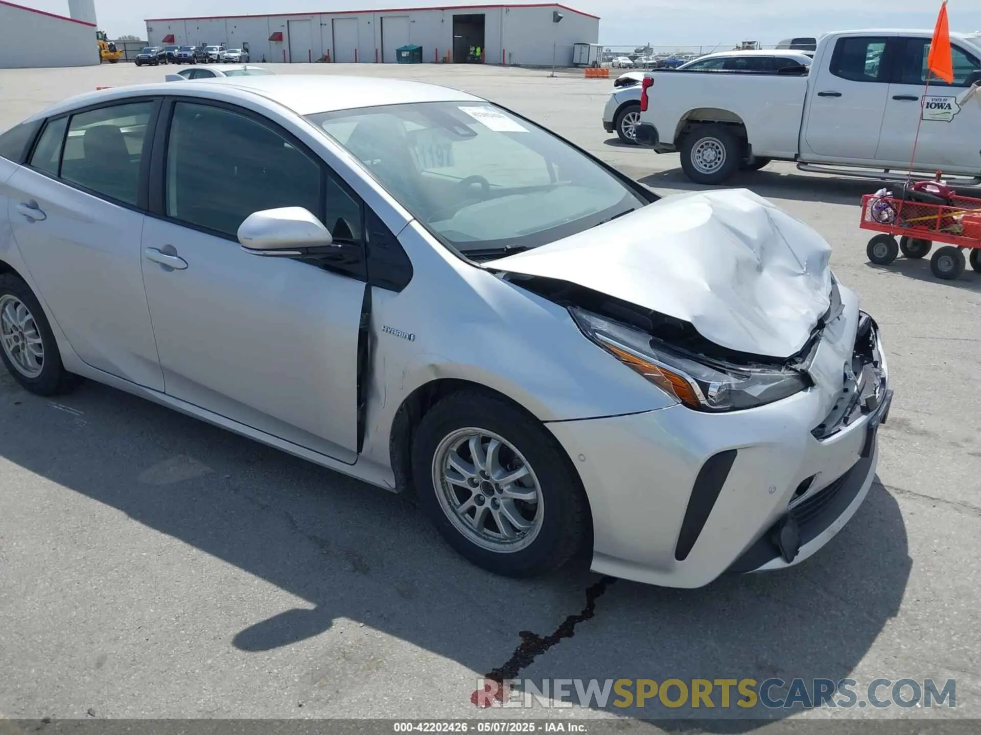 17 Photograph of a damaged car JTDKARFU5L3117287 TOYOTA PRIUS 2020
