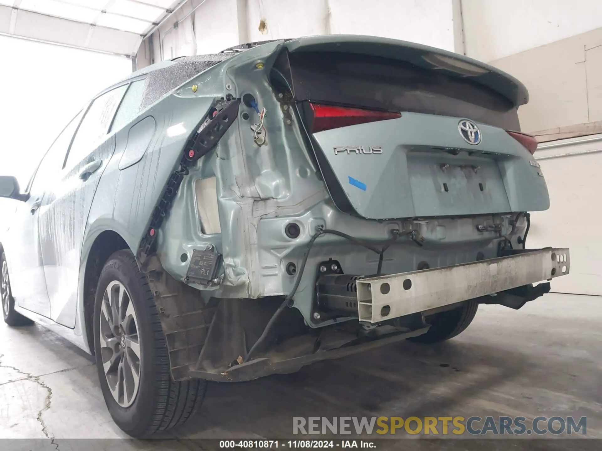 6 Photograph of a damaged car JTDKARFU6L3106718 TOYOTA PRIUS 2020