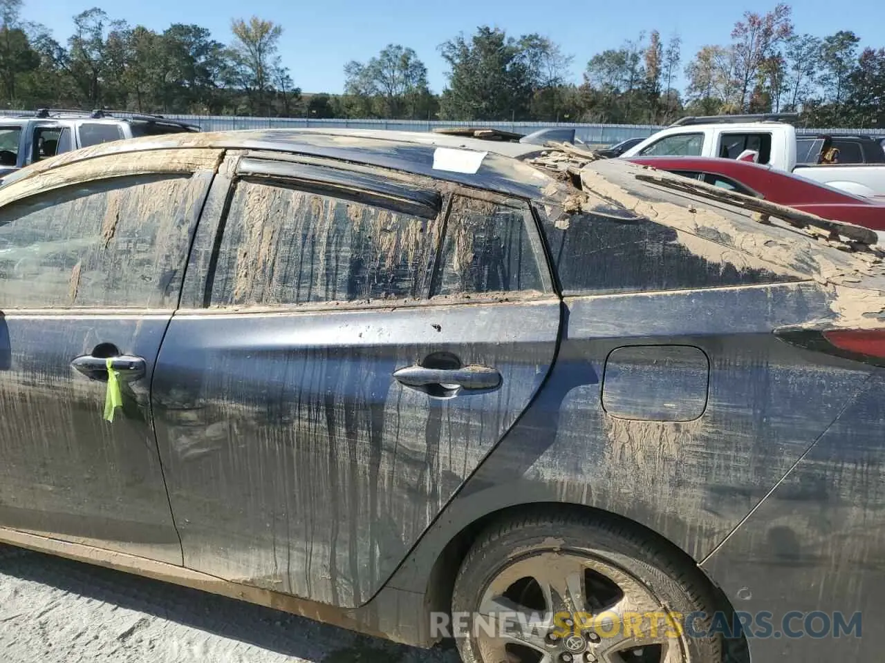12 Photograph of a damaged car JTDKARFU6L3107092 TOYOTA PRIUS 2020