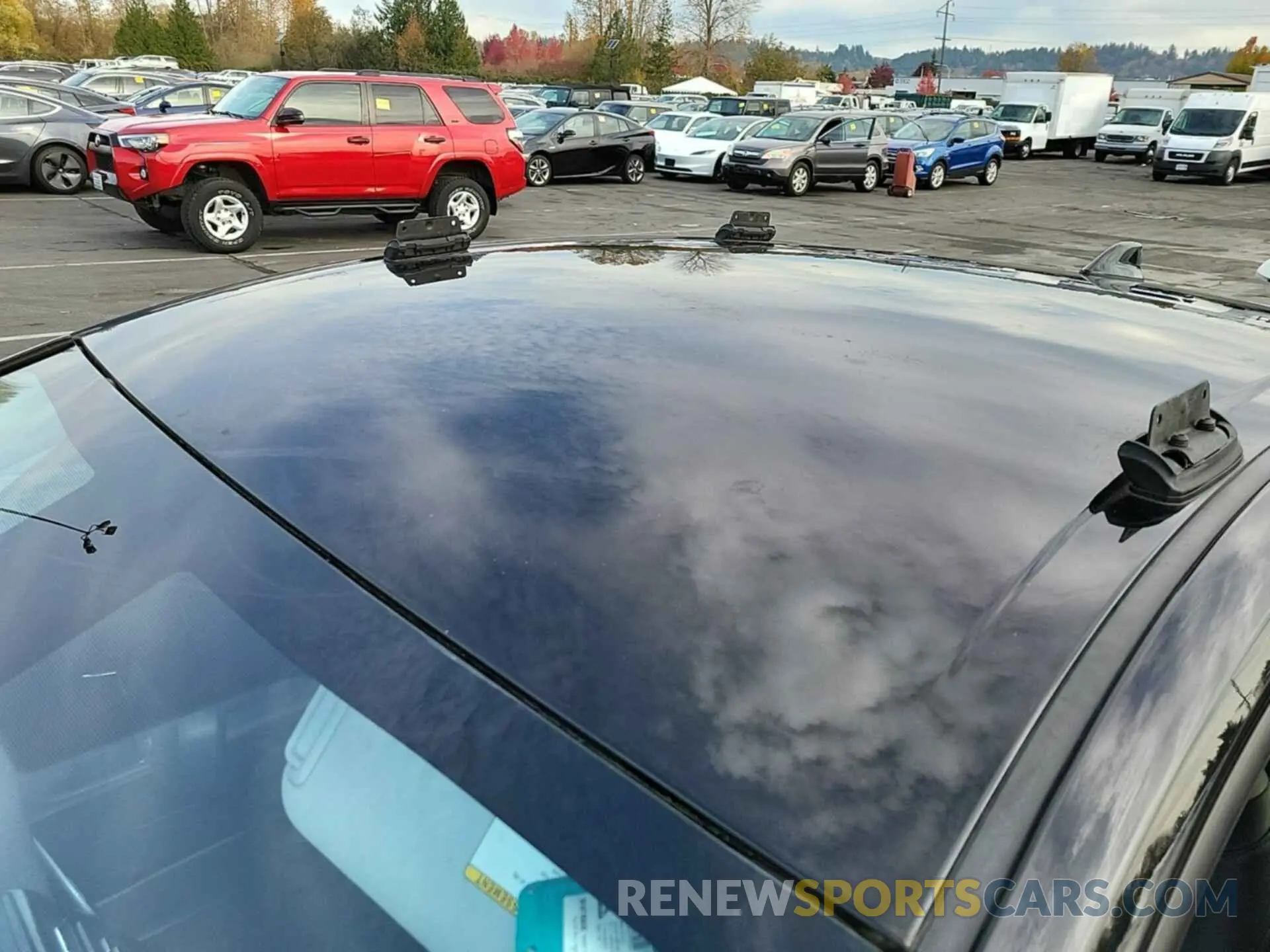 18 Photograph of a damaged car JTDKARFU6L3115337 TOYOTA PRIUS 2020