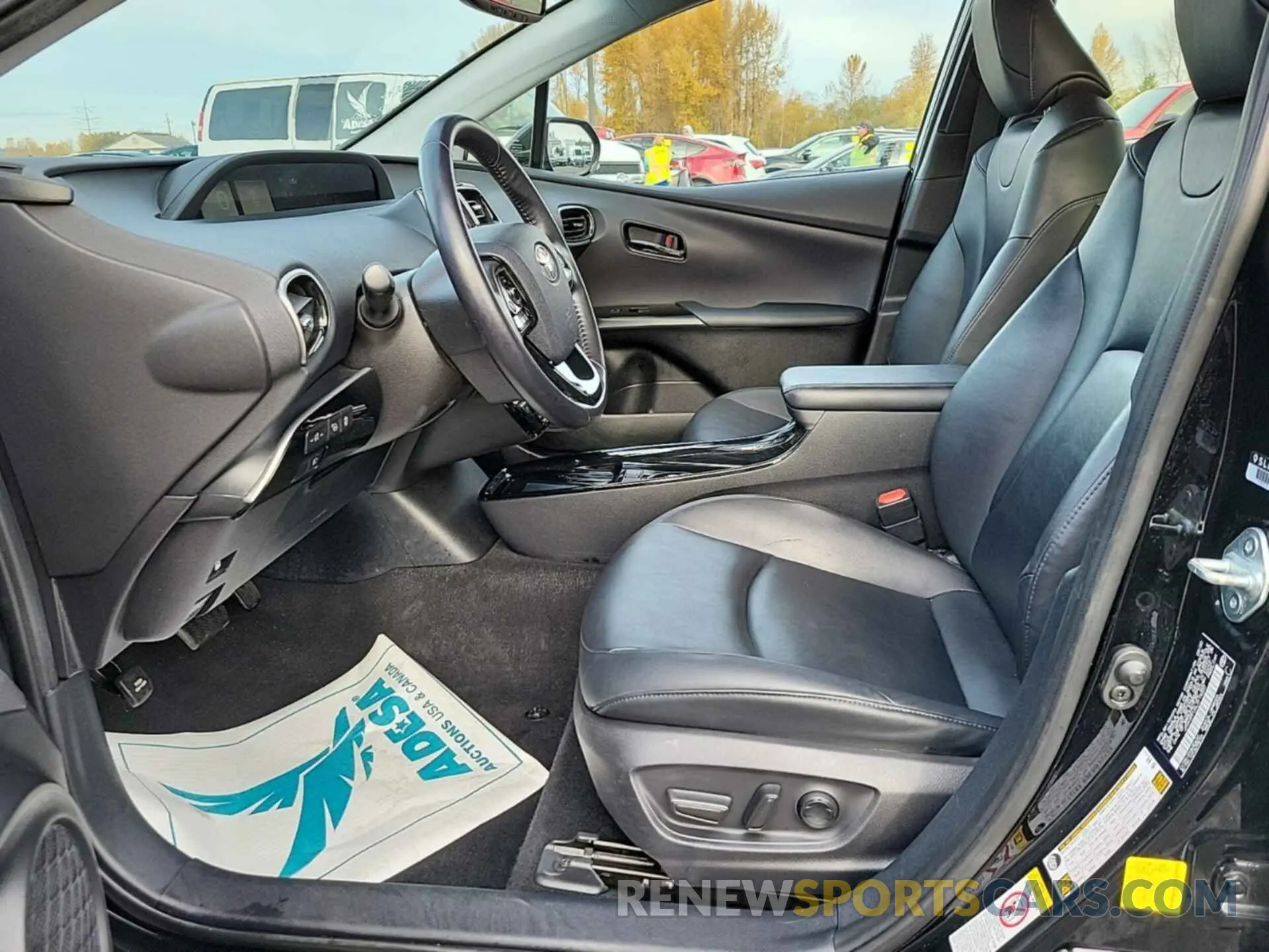 43 Photograph of a damaged car JTDKARFU6L3115337 TOYOTA PRIUS 2020