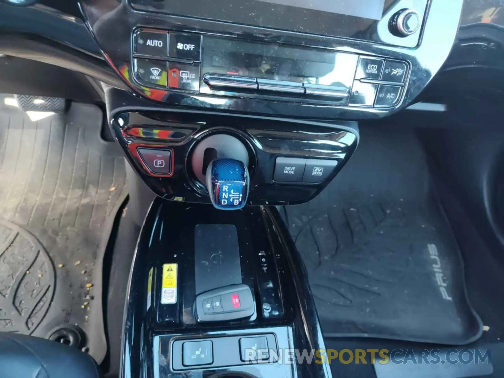 26 Photograph of a damaged car JTDKARFU6L3115743 TOYOTA PRIUS 2020