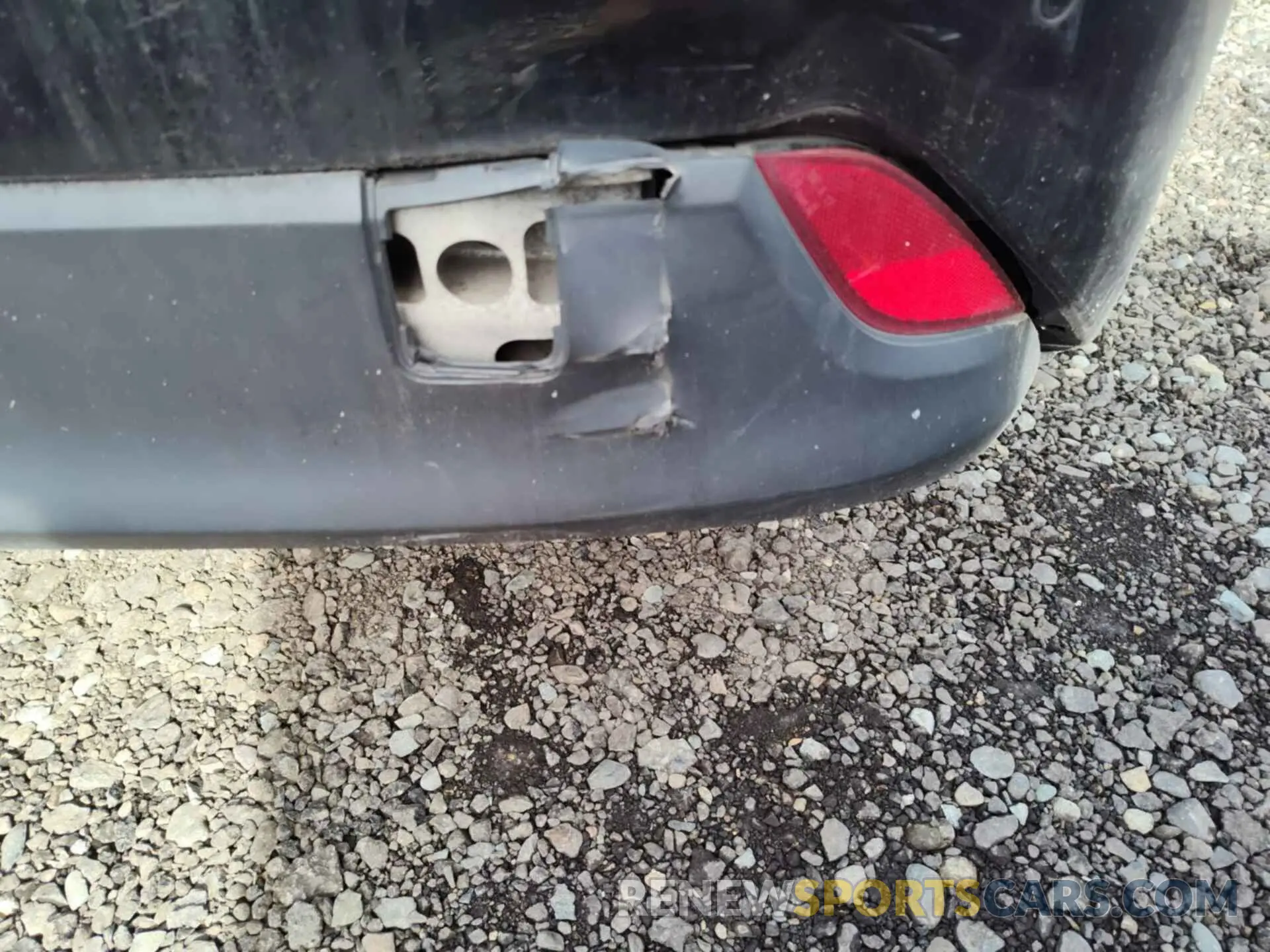 24 Photograph of a damaged car JTDKARFU6L3115984 TOYOTA PRIUS 2020