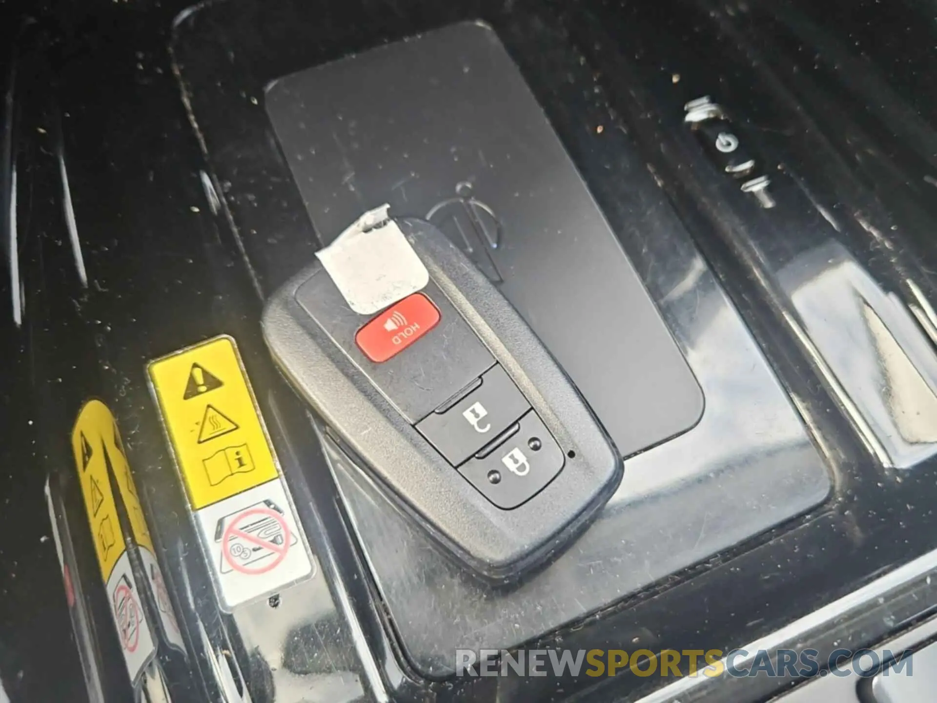 18 Photograph of a damaged car JTDKARFU6L3116231 TOYOTA PRIUS 2020