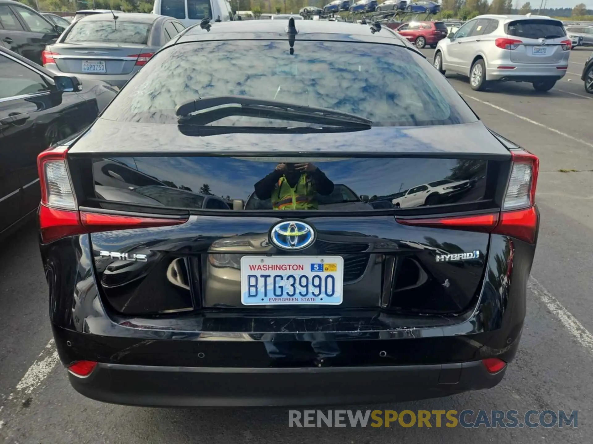 40 Photograph of a damaged car JTDKARFU6L3116231 TOYOTA PRIUS 2020