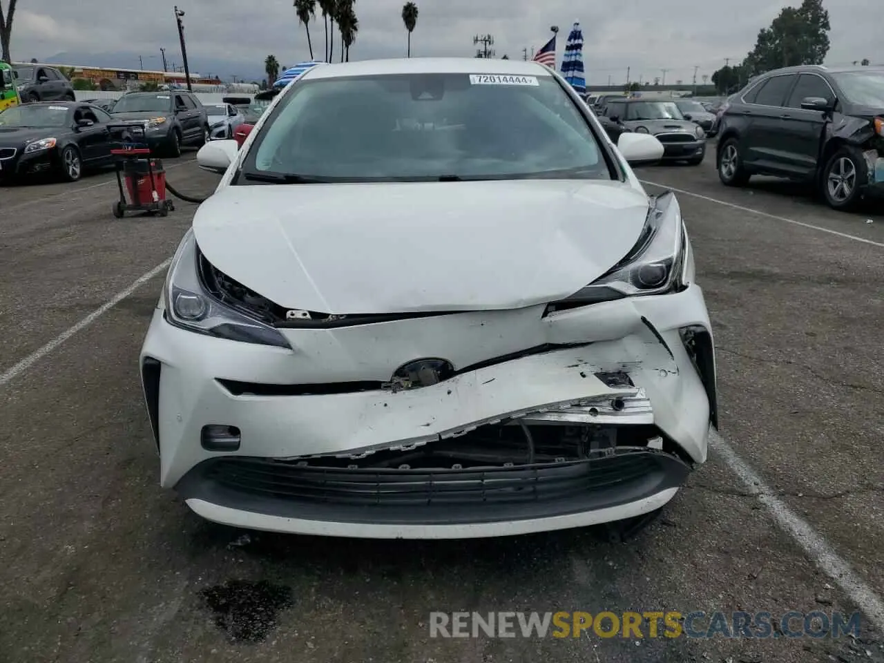 5 Photograph of a damaged car JTDKARFU7L3110860 TOYOTA PRIUS 2020