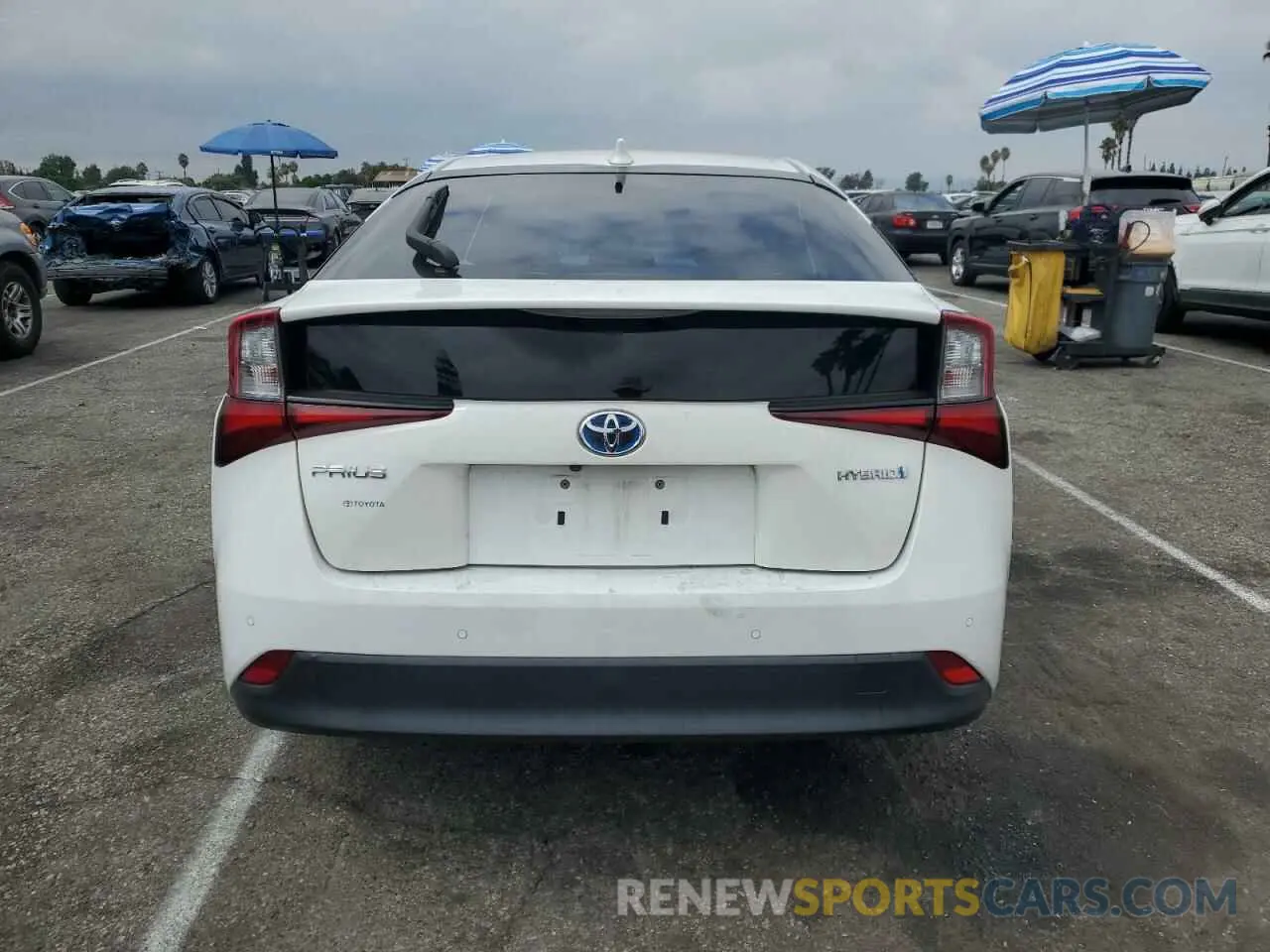 6 Photograph of a damaged car JTDKARFU7L3110860 TOYOTA PRIUS 2020