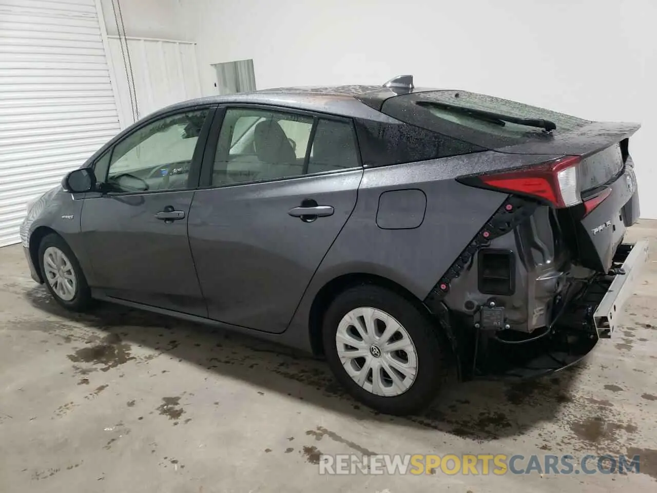 2 Photograph of a damaged car JTDKARFU7L3111006 TOYOTA PRIUS 2020