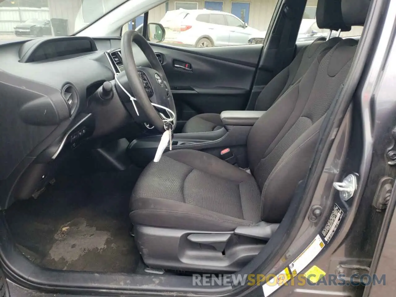 7 Photograph of a damaged car JTDKARFU7L3111006 TOYOTA PRIUS 2020