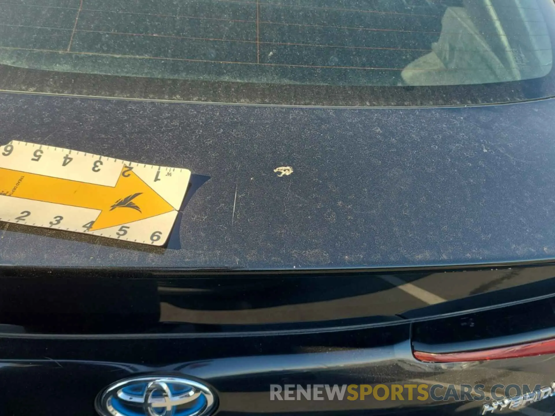 12 Photograph of a damaged car JTDKARFU7L3111846 TOYOTA PRIUS 2020