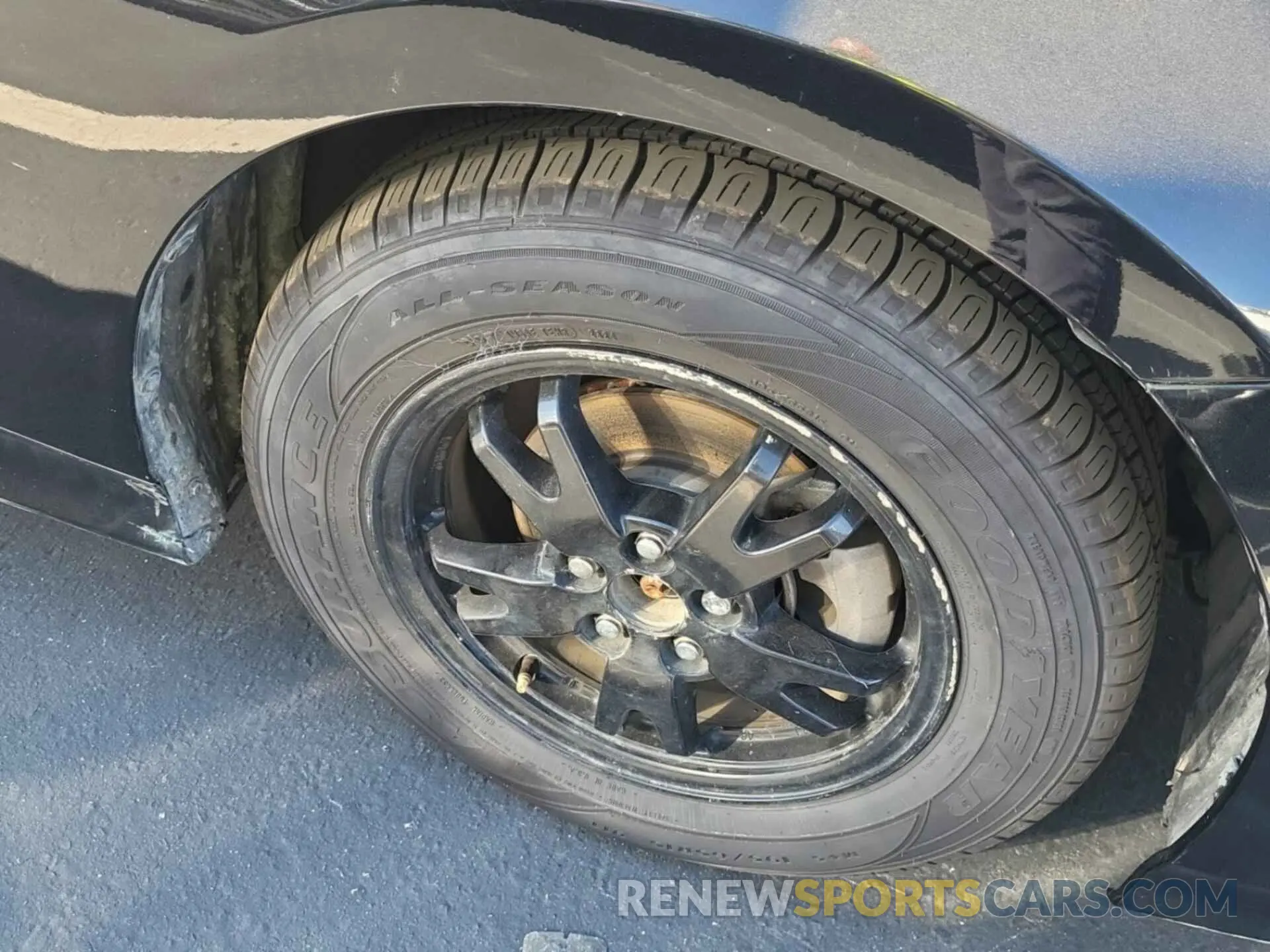 10 Photograph of a damaged car JTDKARFU7L3112088 TOYOTA PRIUS 2020