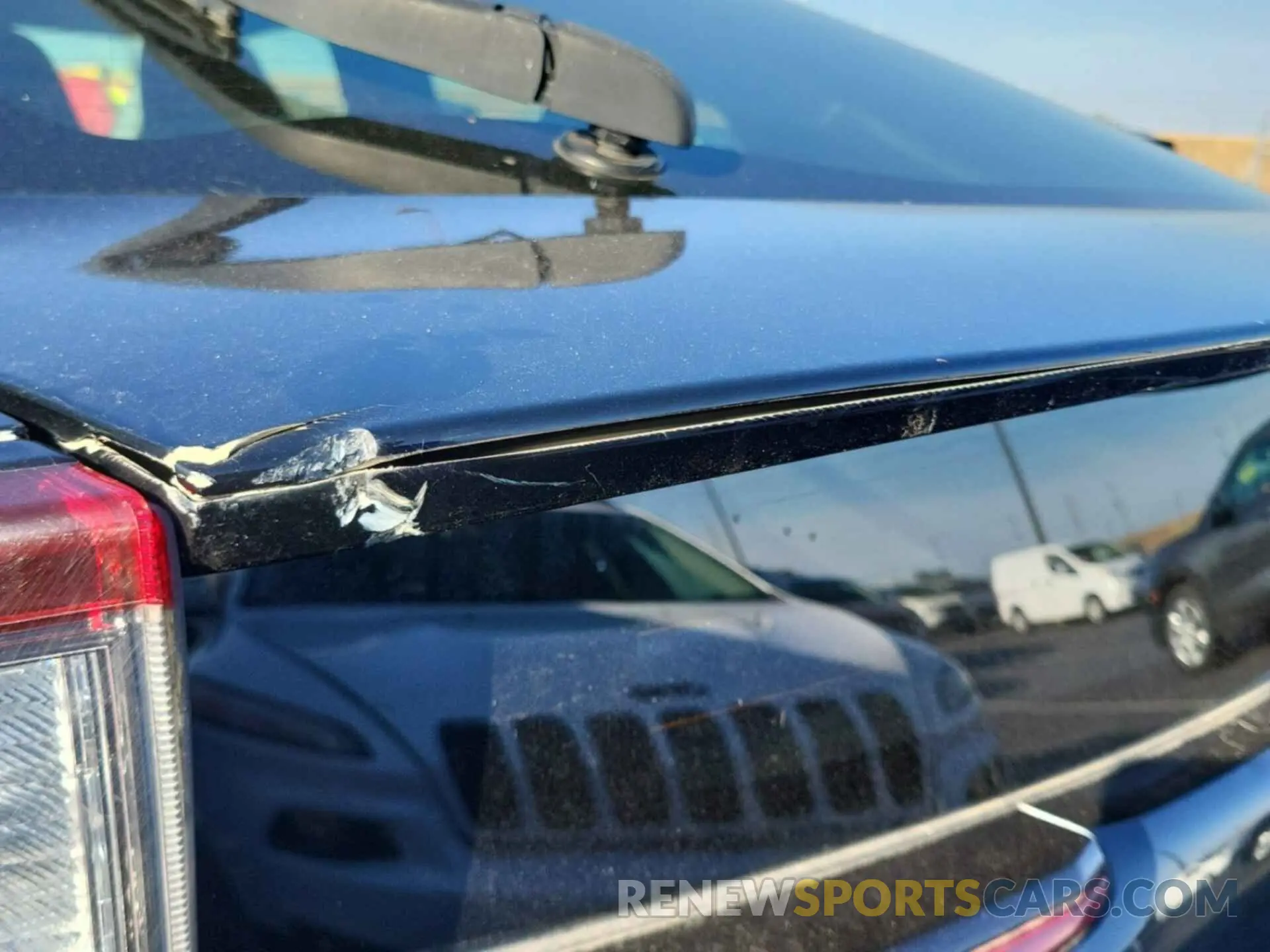 14 Photograph of a damaged car JTDKARFU7L3112155 TOYOTA PRIUS 2020