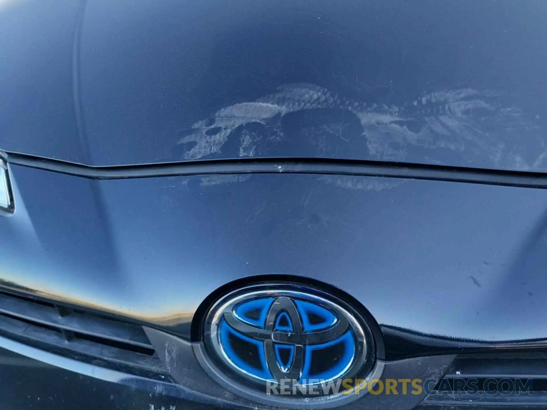 8 Photograph of a damaged car JTDKARFU7L3112155 TOYOTA PRIUS 2020