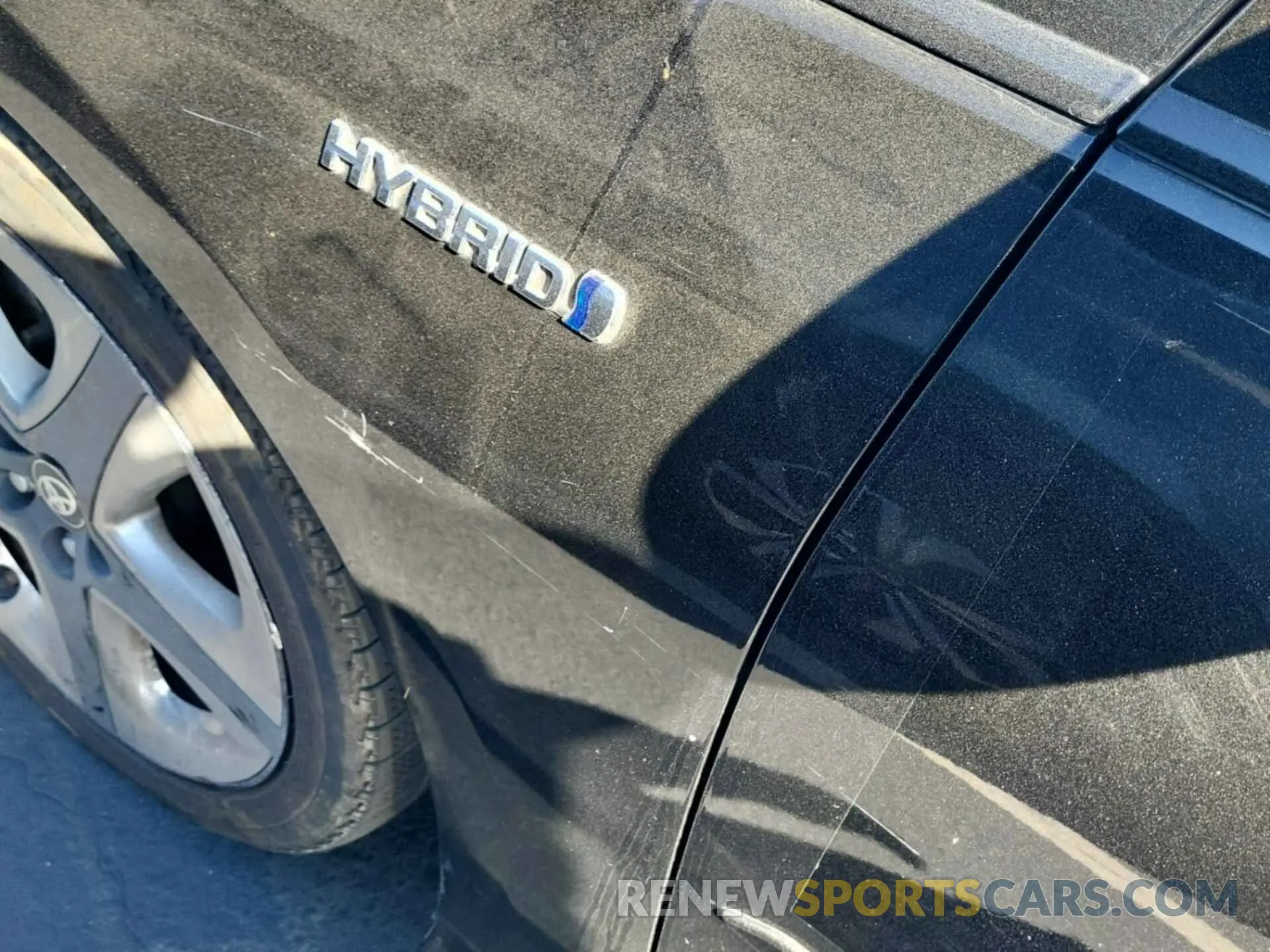 31 Photograph of a damaged car JTDKARFU7L3112298 TOYOTA PRIUS 2020