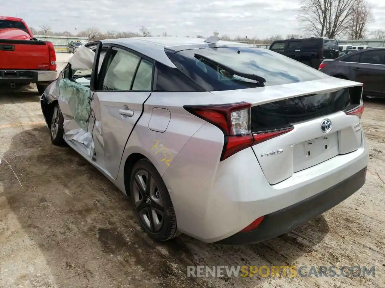 3 Photograph of a damaged car JTDKARFU7L3113984 TOYOTA PRIUS 2020