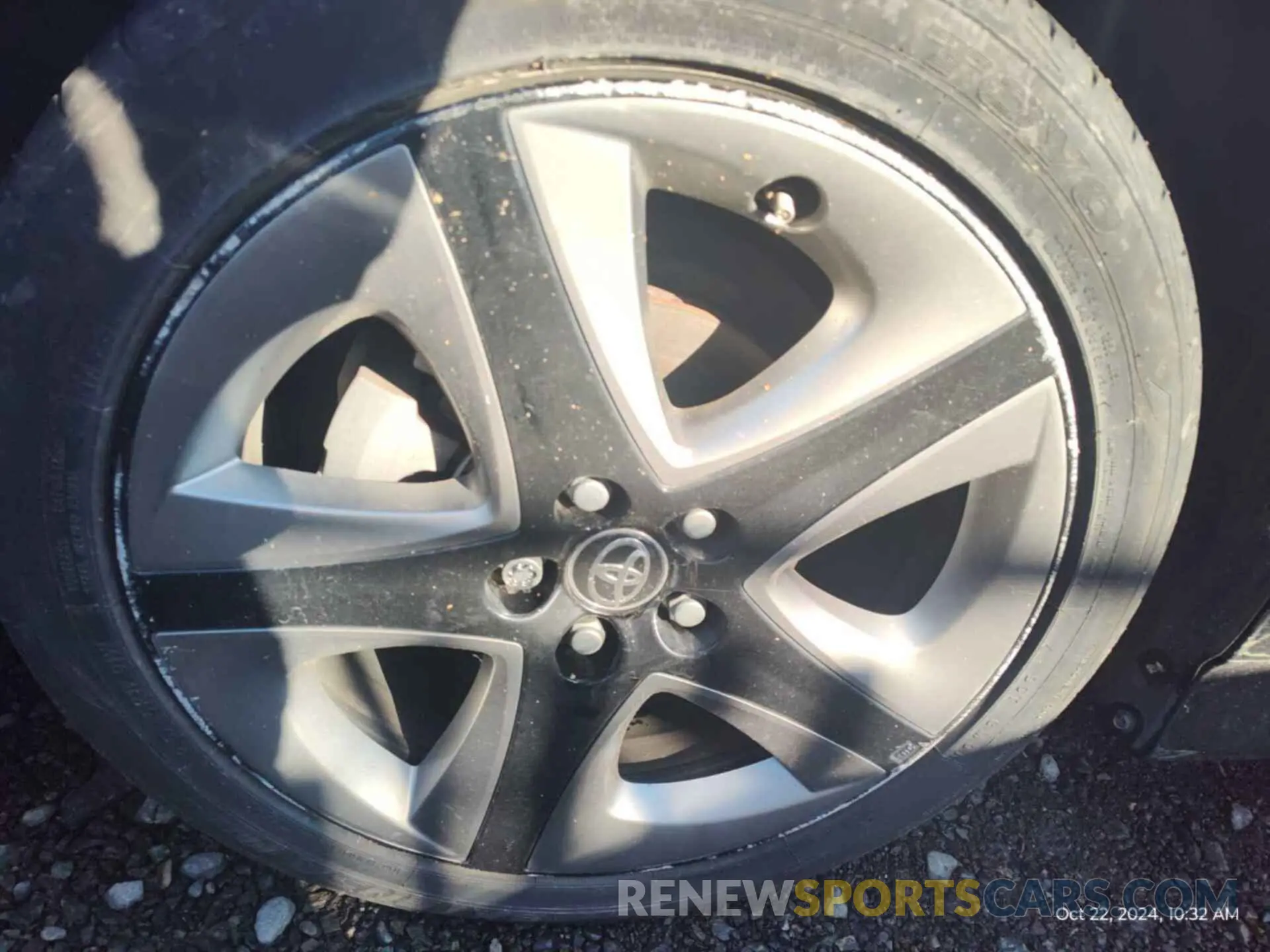 28 Photograph of a damaged car JTDKARFU7L3116187 TOYOTA PRIUS 2020