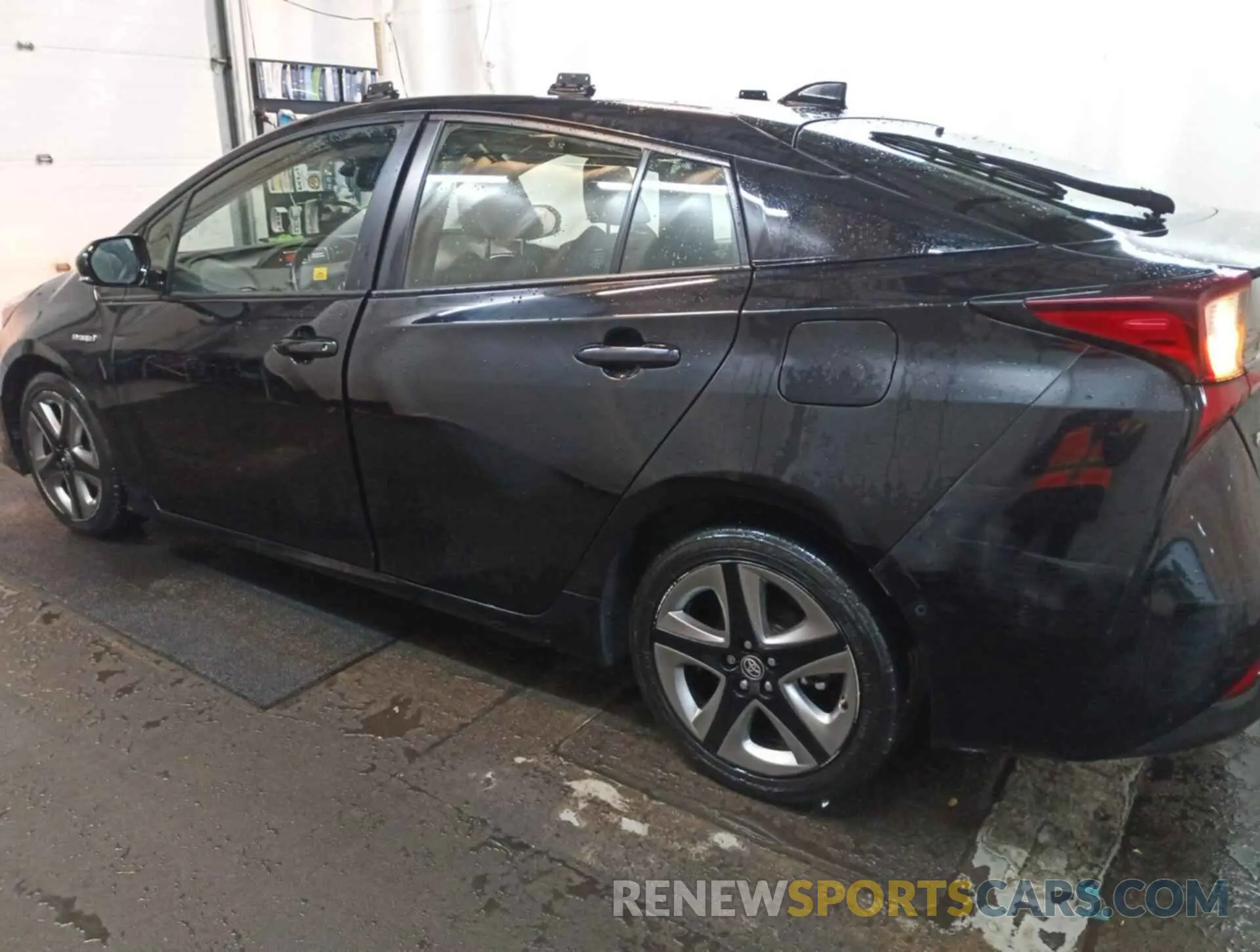 39 Photograph of a damaged car JTDKARFU7L3116187 TOYOTA PRIUS 2020