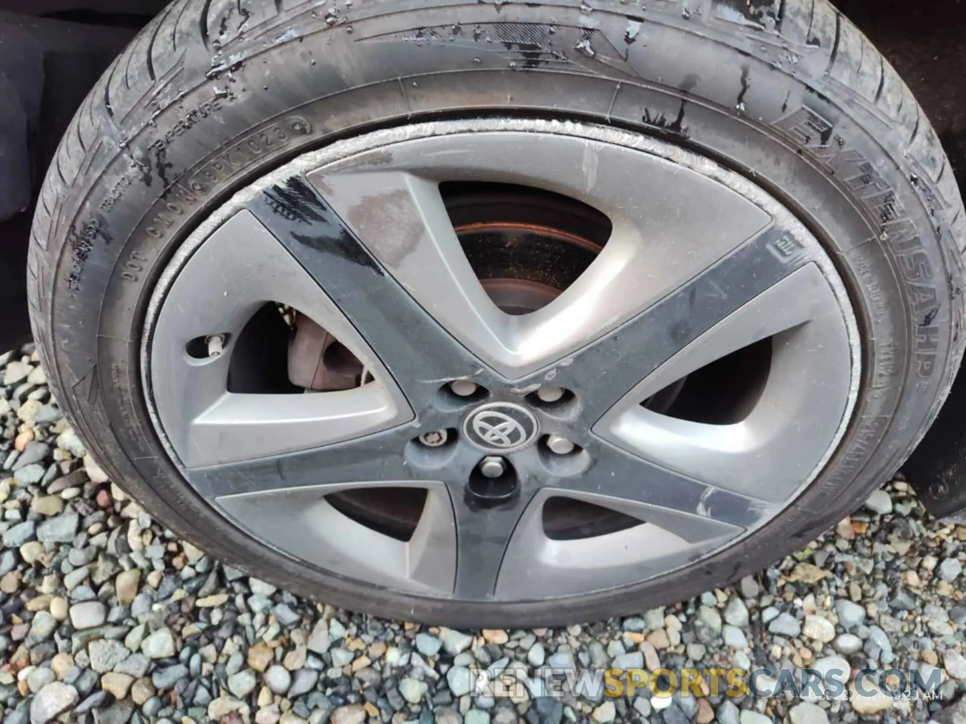 27 Photograph of a damaged car JTDKARFU7L3116304 TOYOTA PRIUS 2020