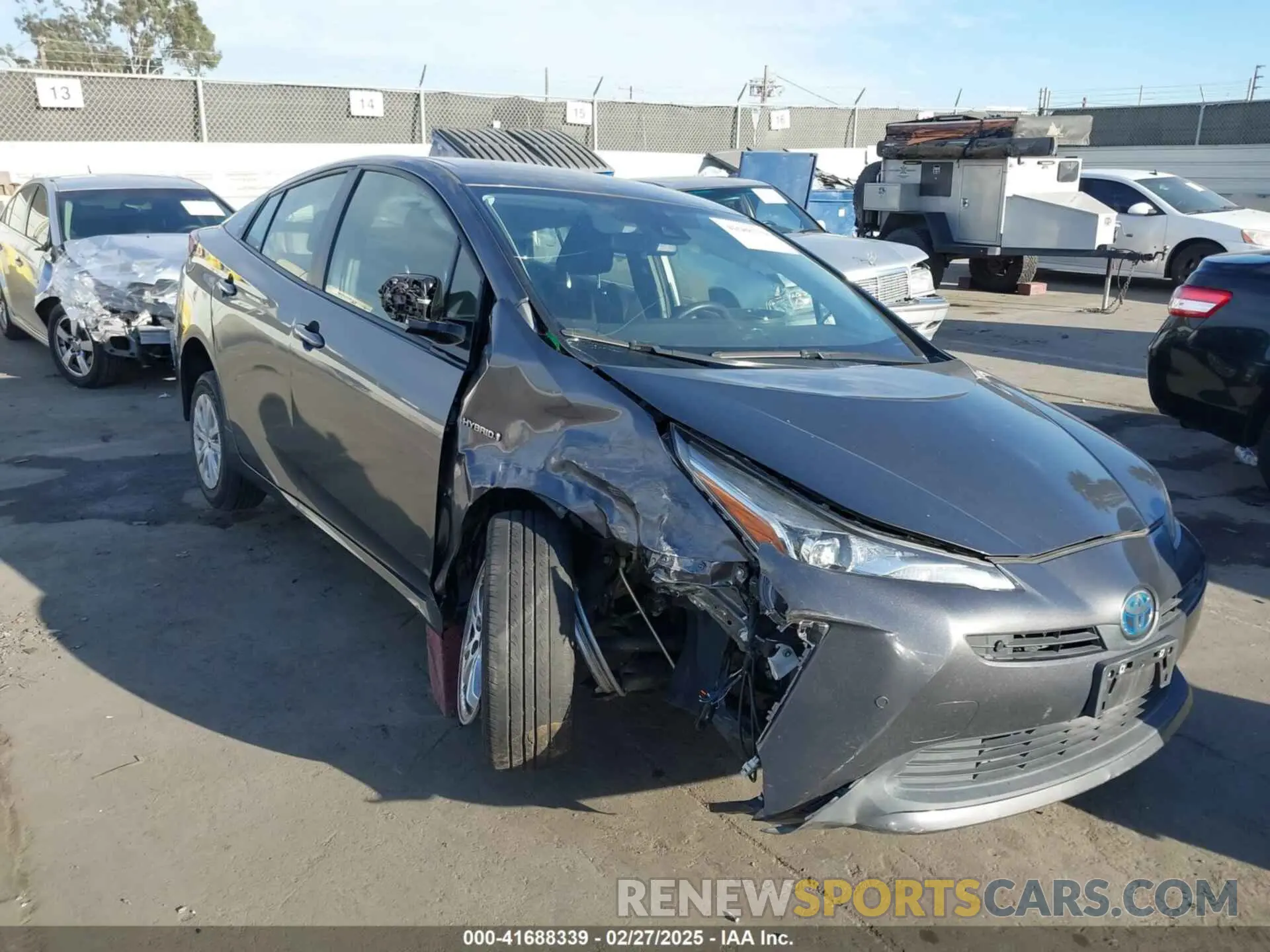 1 Photograph of a damaged car JTDKARFU8L3105988 TOYOTA PRIUS 2020