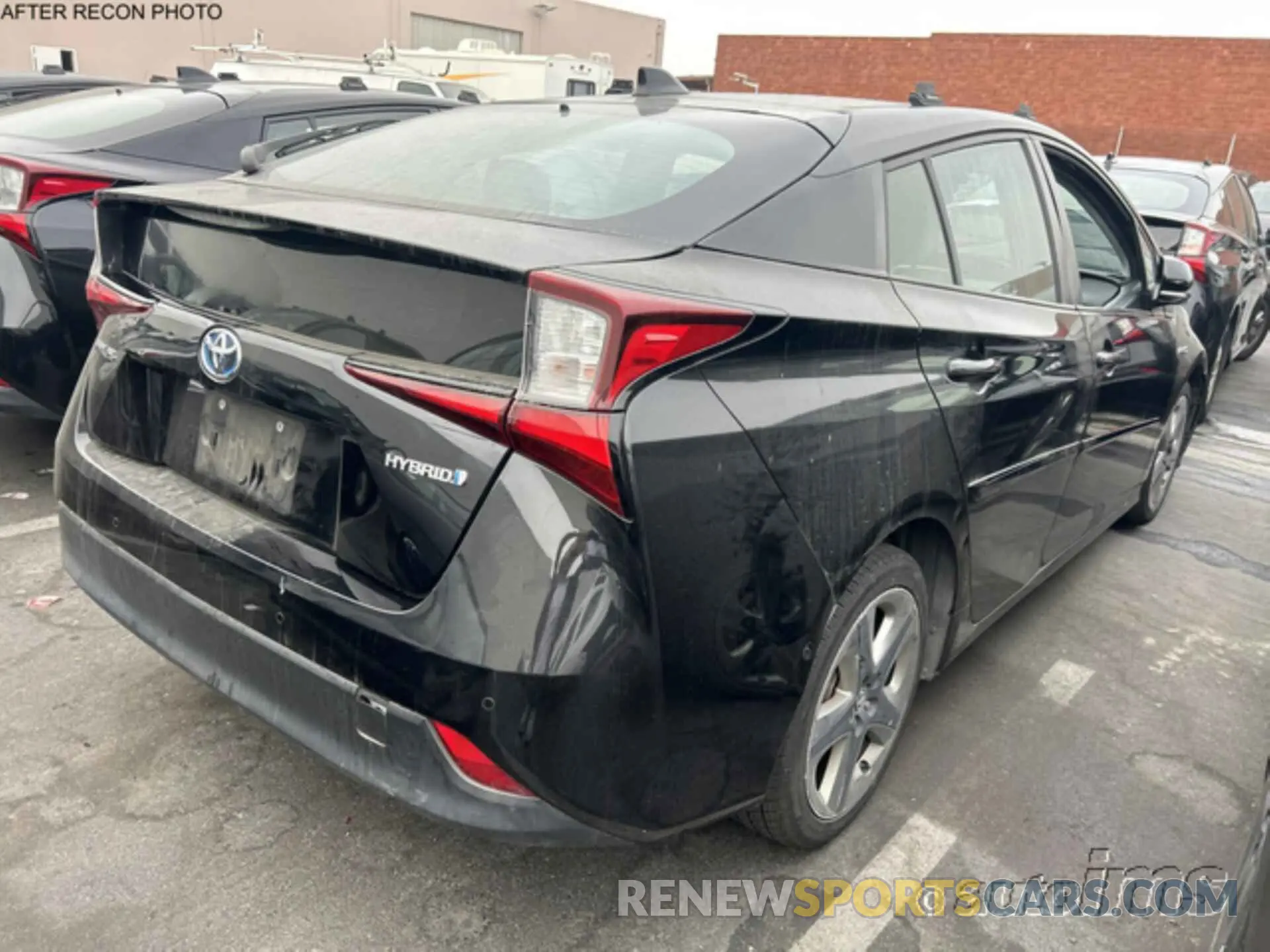 19 Photograph of a damaged car JTDKARFU8L3111984 TOYOTA PRIUS 2020