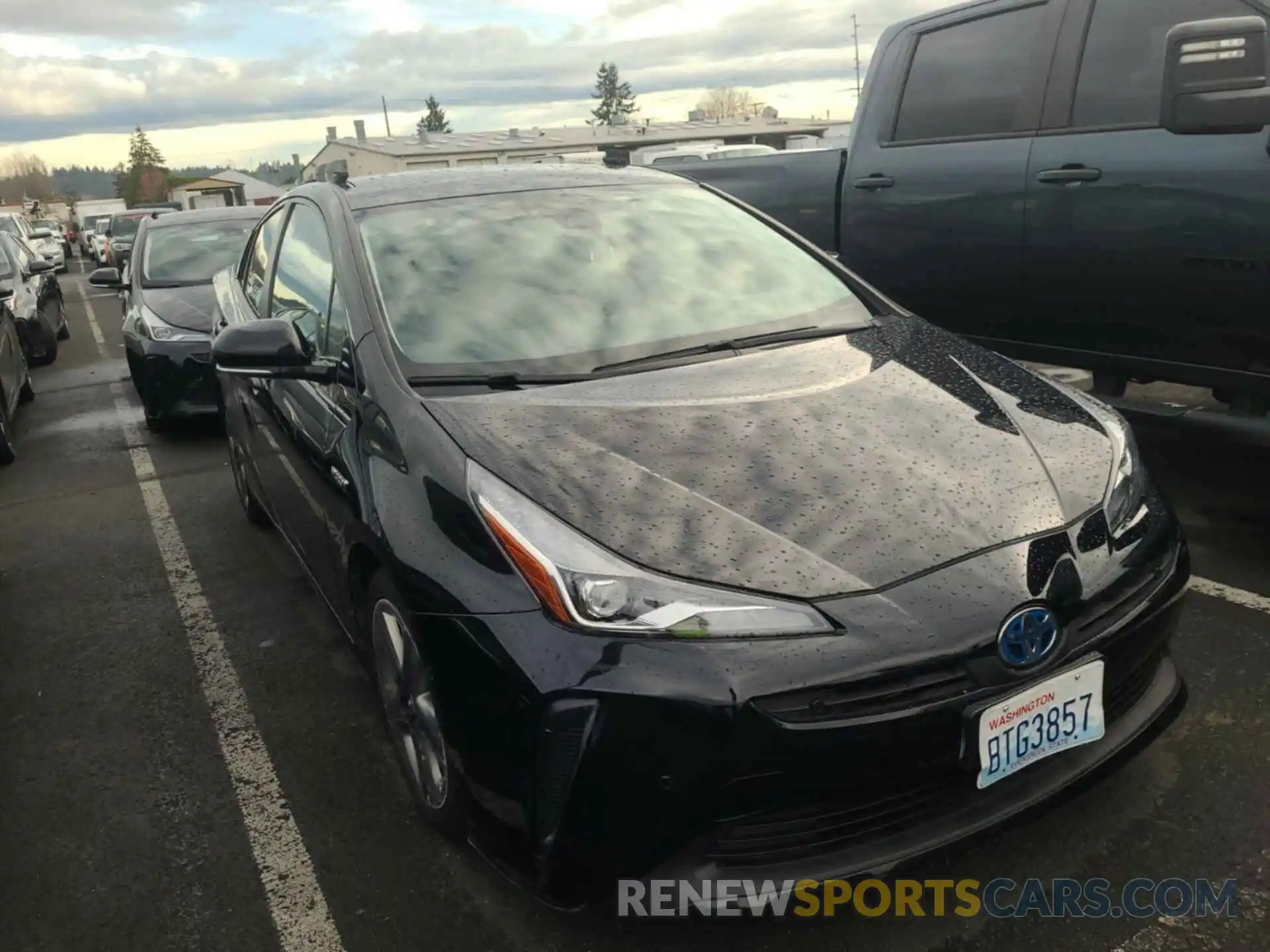 10 Photograph of a damaged car JTDKARFU8L3114545 TOYOTA PRIUS 2020