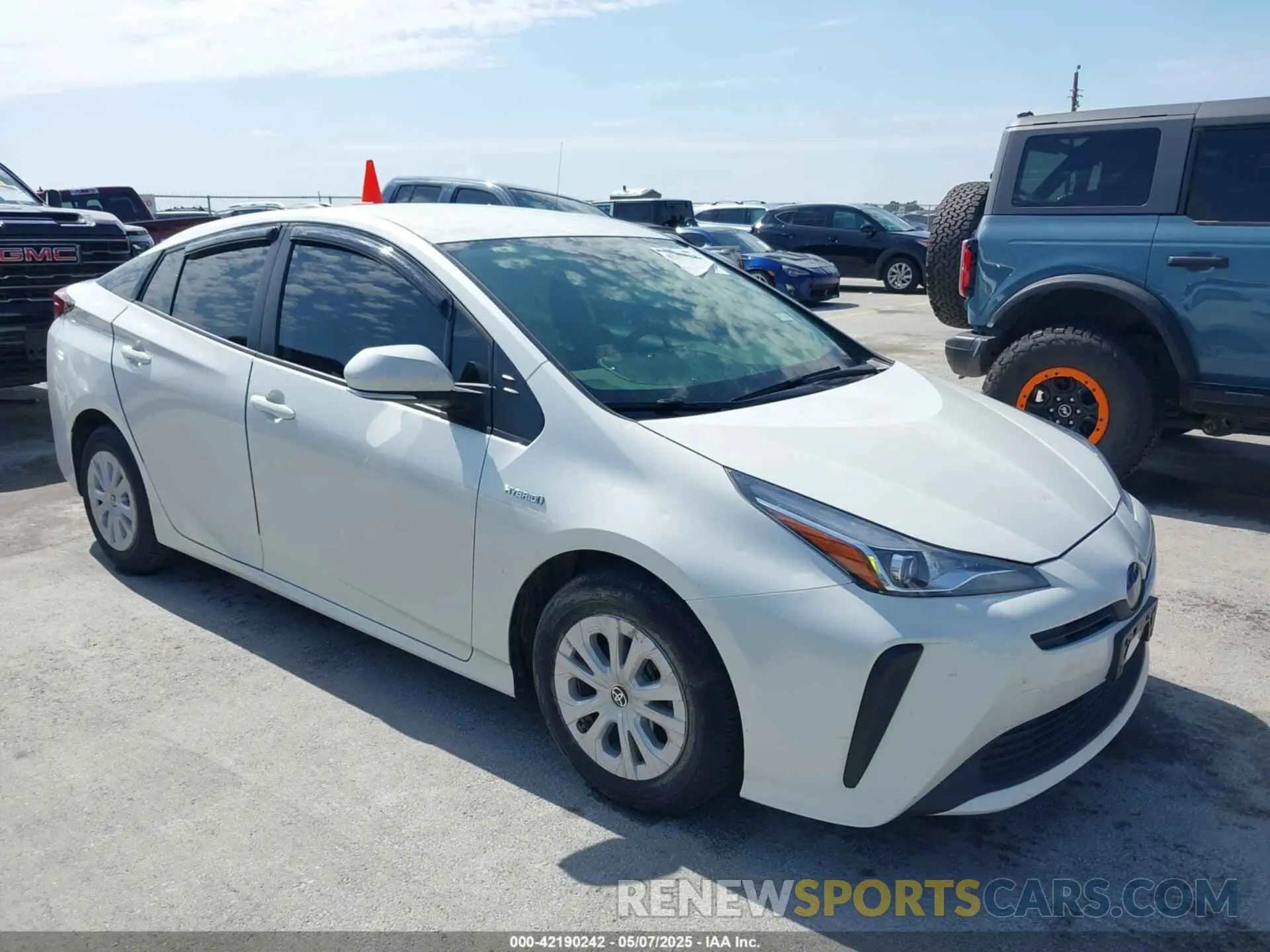 1 Photograph of a damaged car JTDKARFU8L3126291 TOYOTA PRIUS 2020